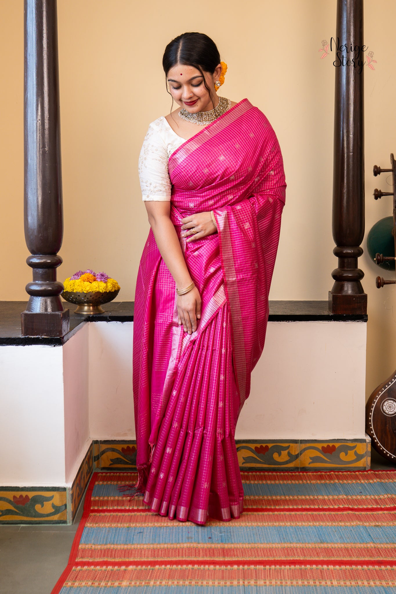 GAYANA (गायना)