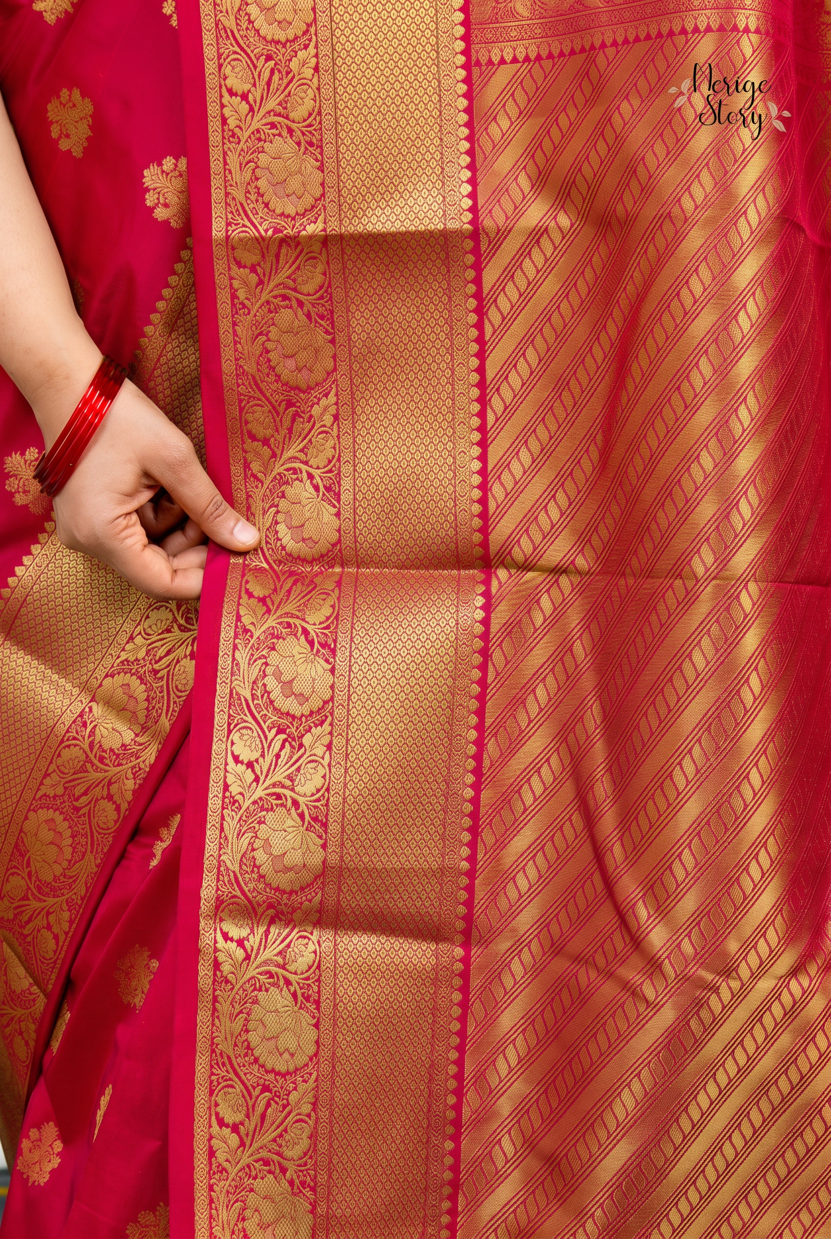 BHUVANESHWARI (புவனேஸ்வரி)