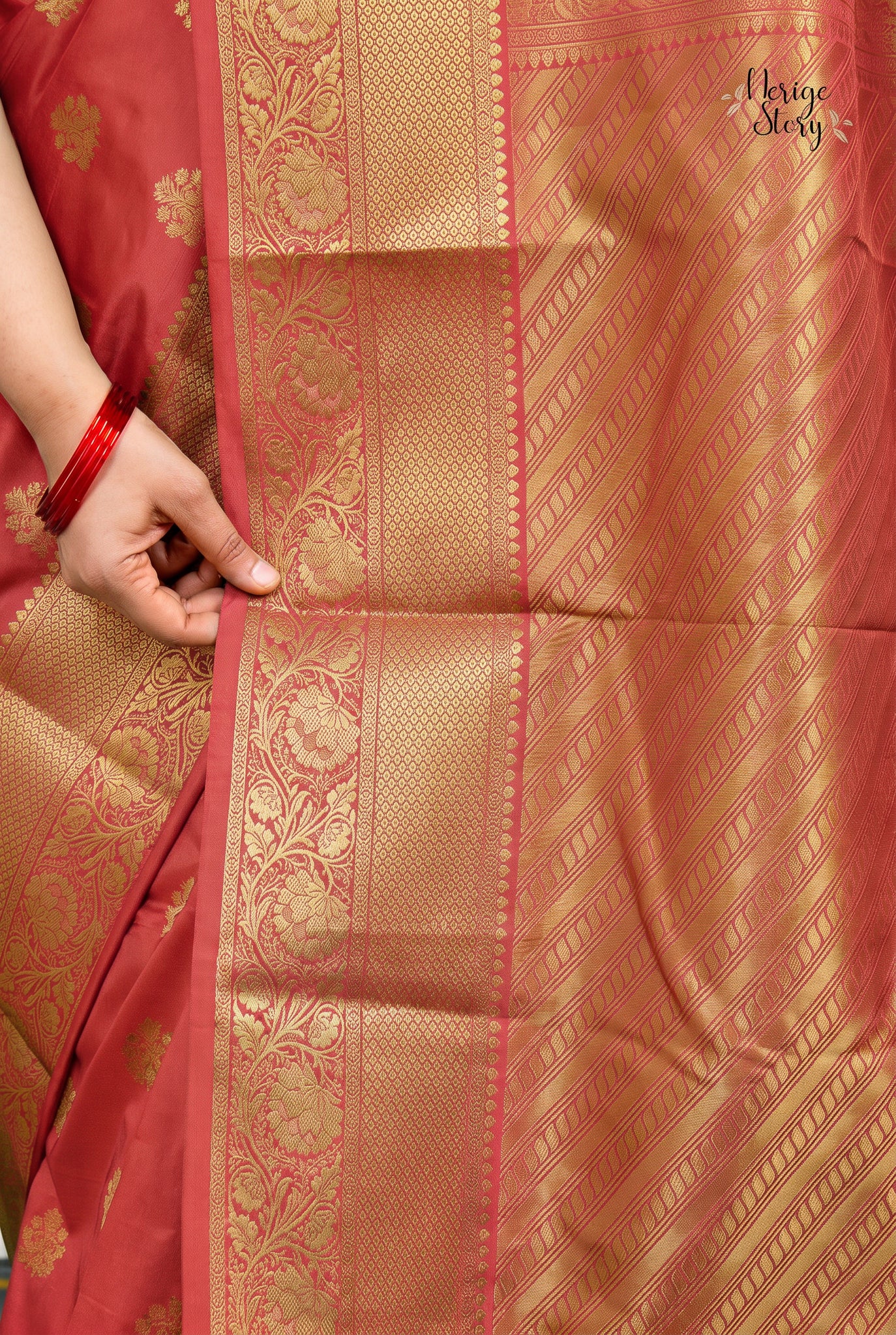 KANAKALAKSHMI (கனகலட்சுமி)