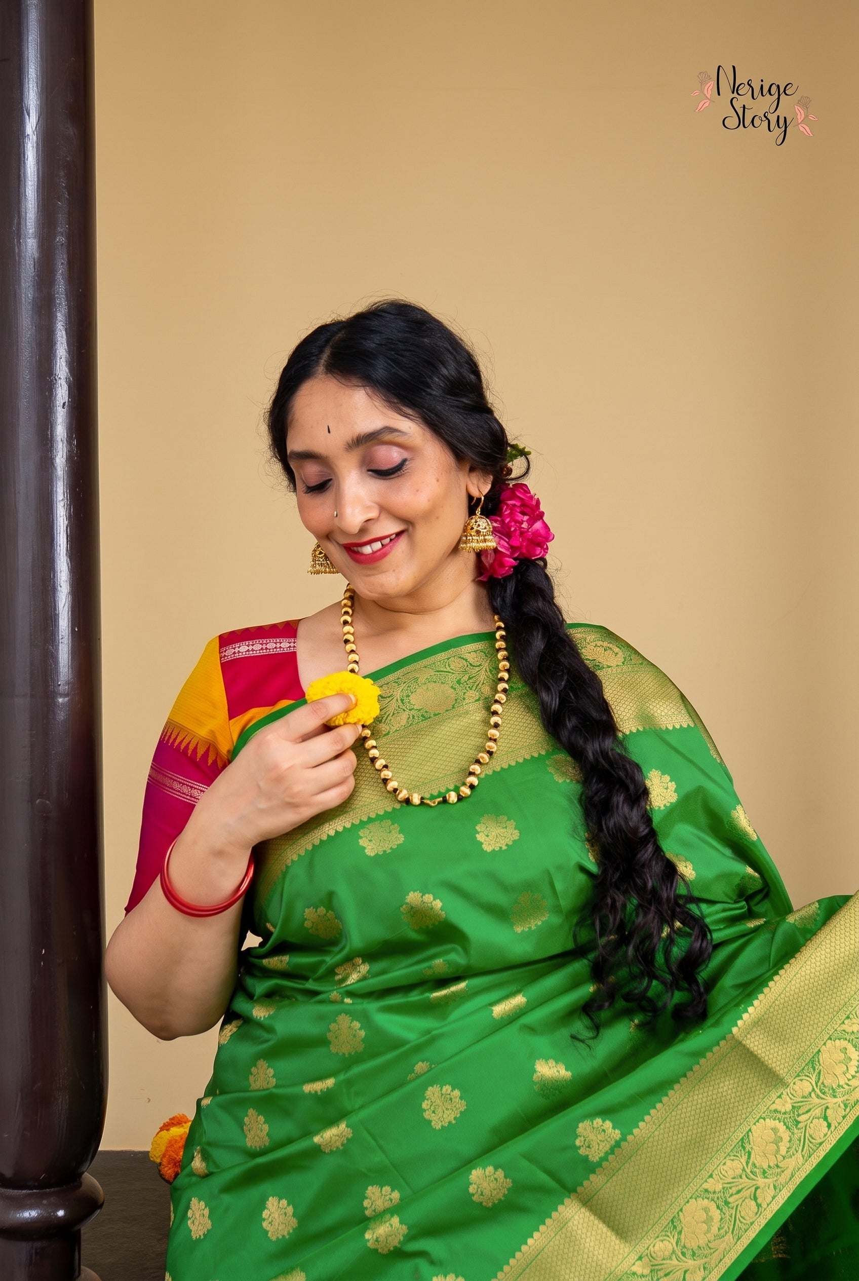 NEELAYADAKSHI (நீலாயதாட்சி)