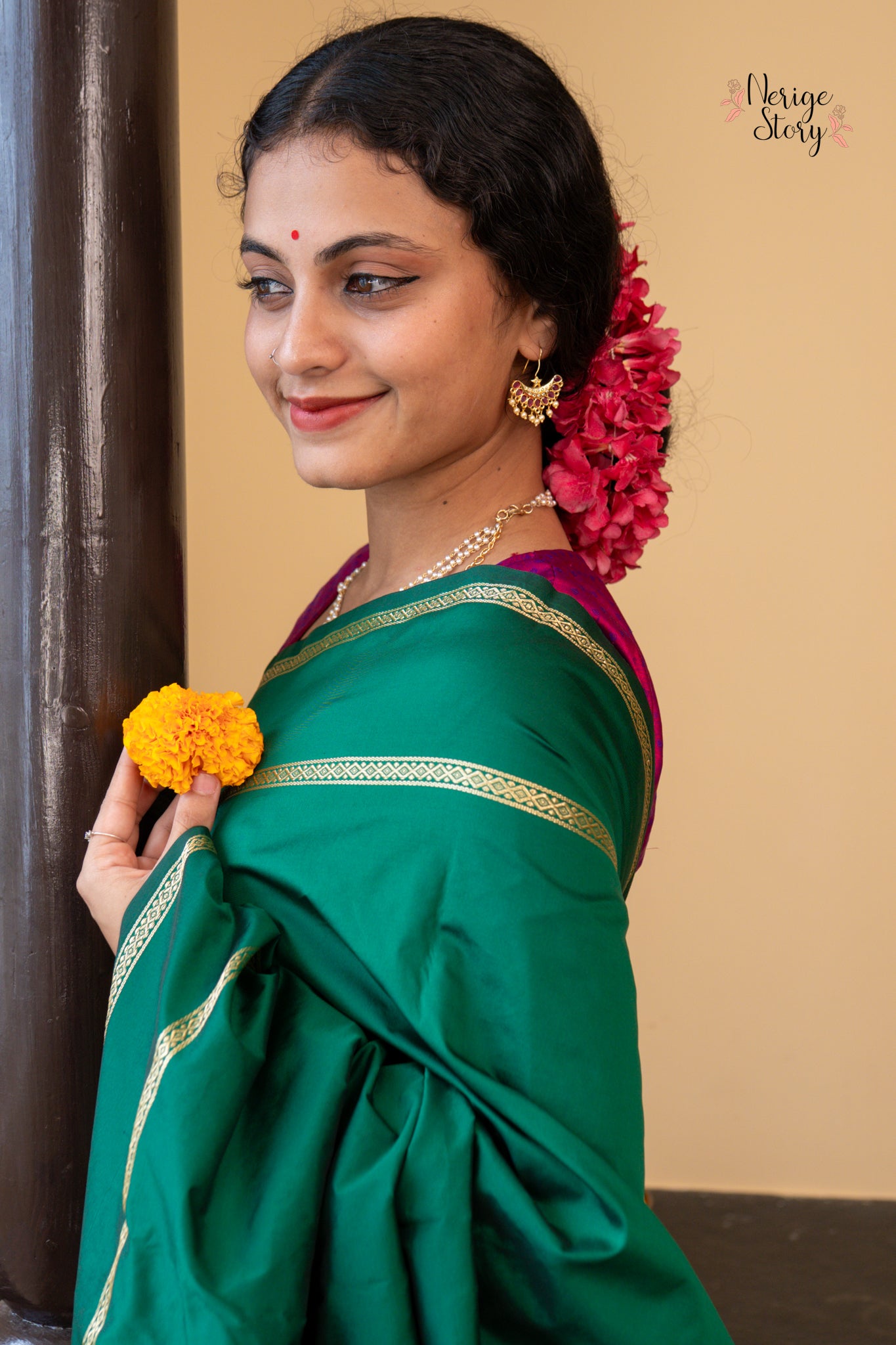 AMODINI (ಅಮೋದಿನಿ)