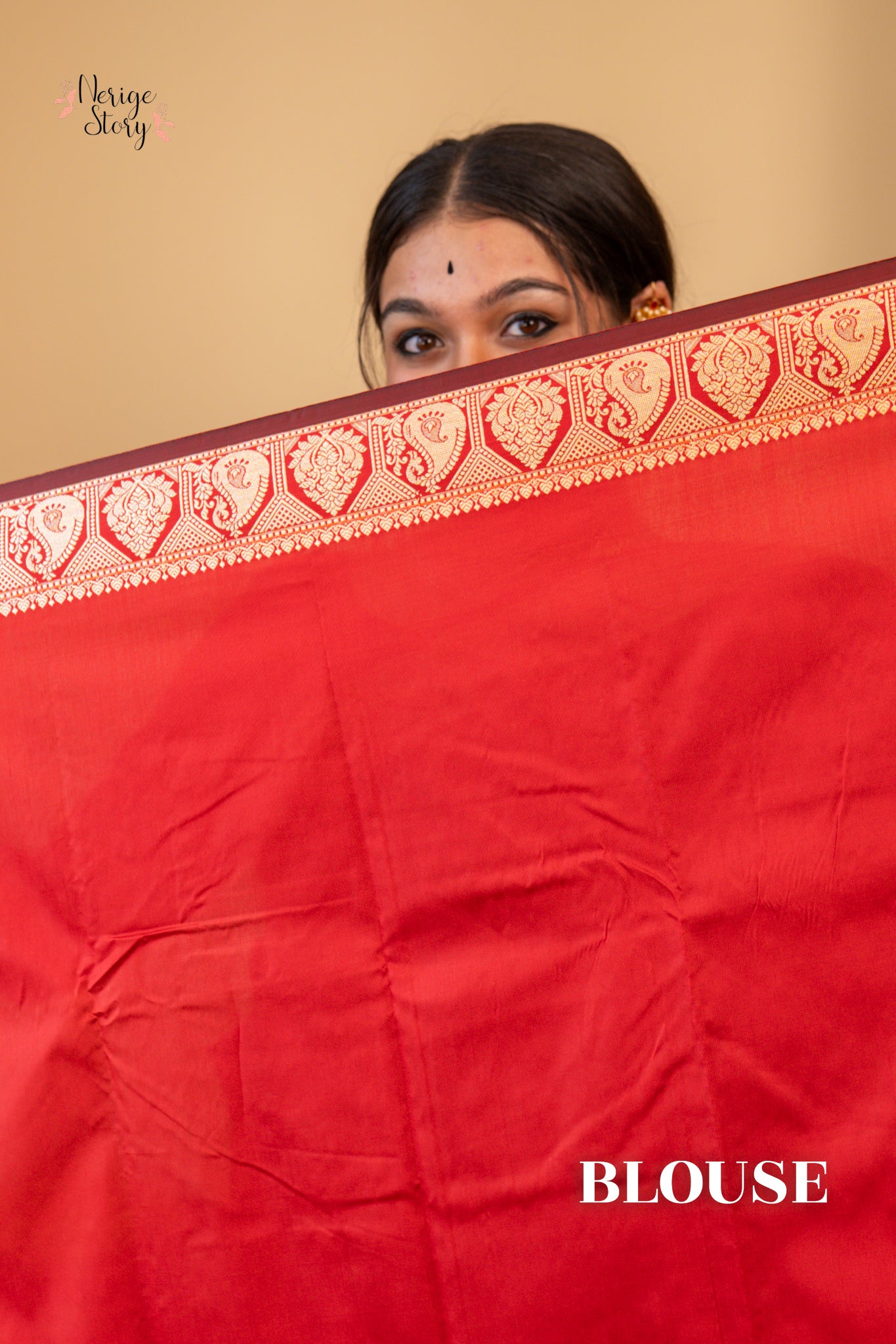 CHARUSHREE (चारुश्री)