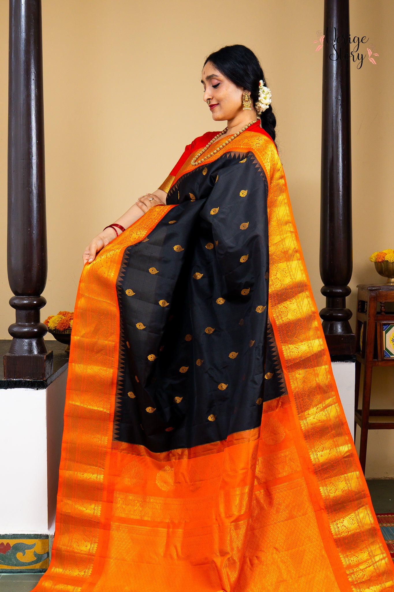 AVANISUTA (అవనిసుత)