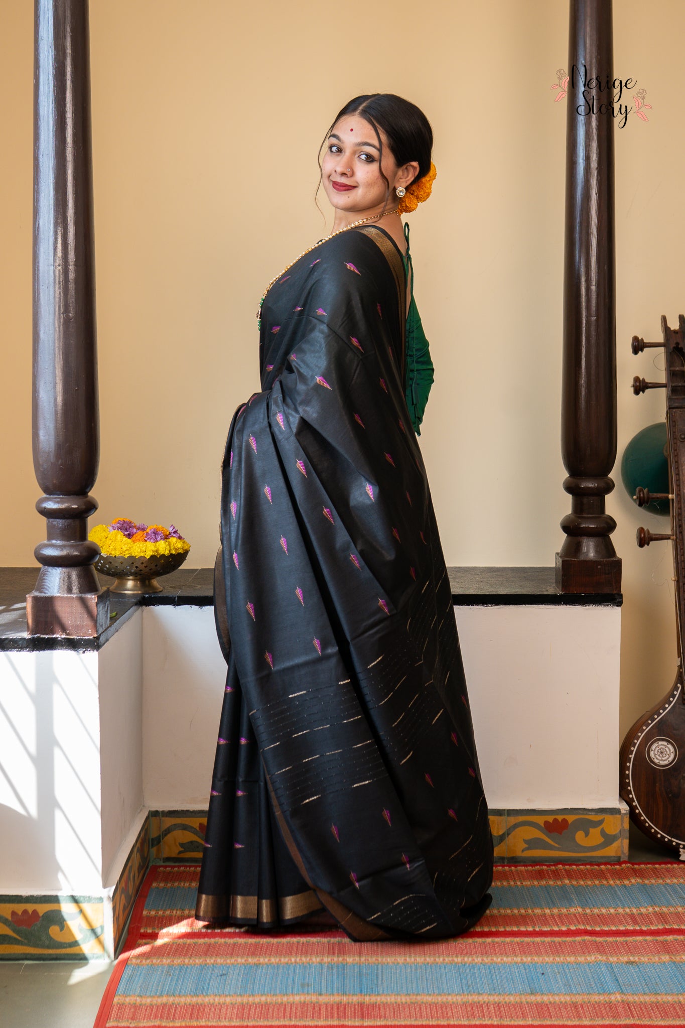 HANSI (हंसी)