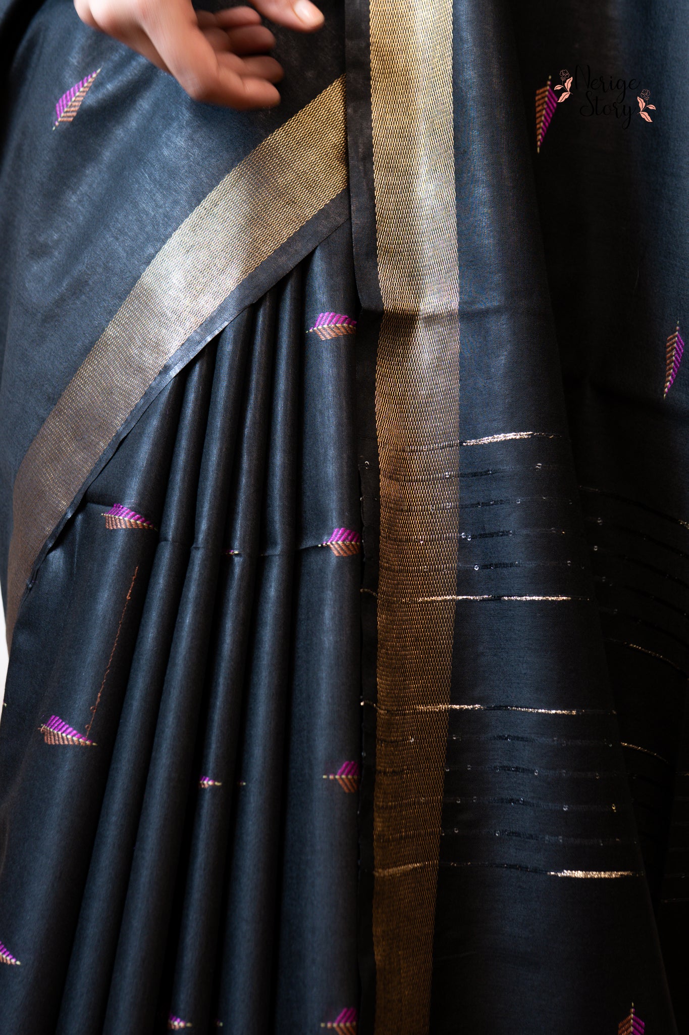 HANSI (हंसी)