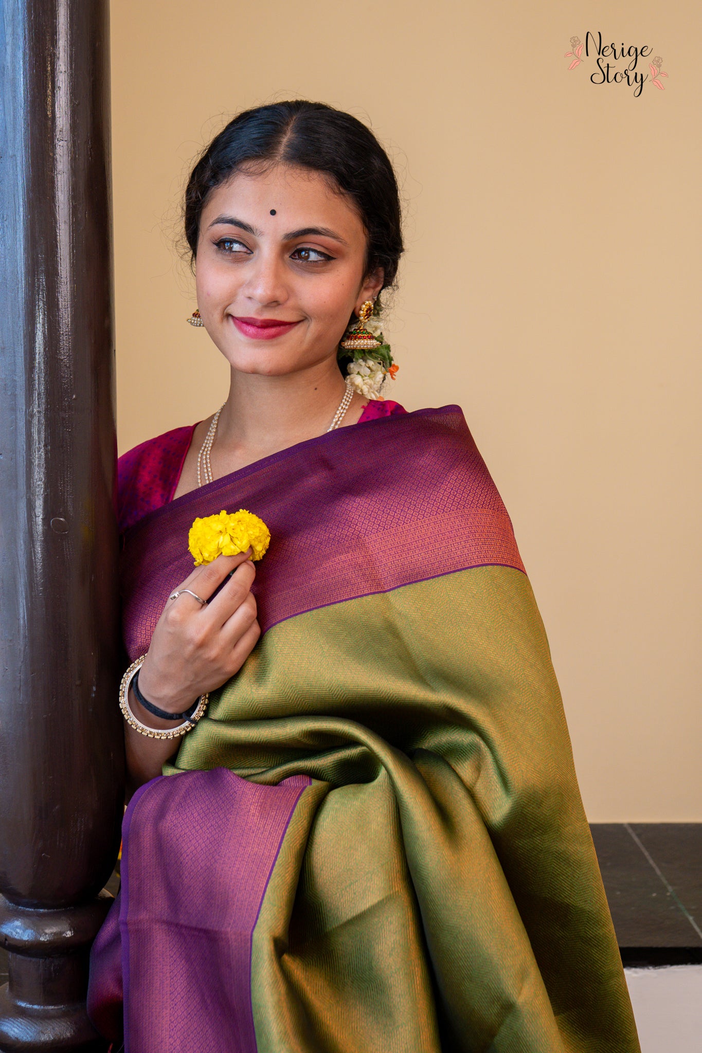 DHARINI (धरिणी)