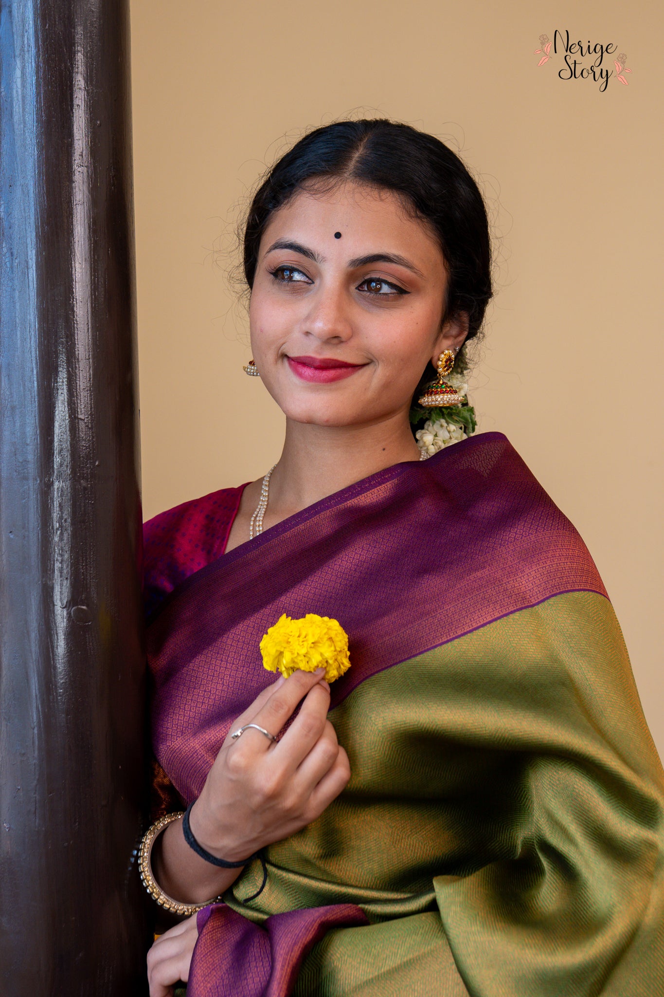 DHARINI (धरिणी)