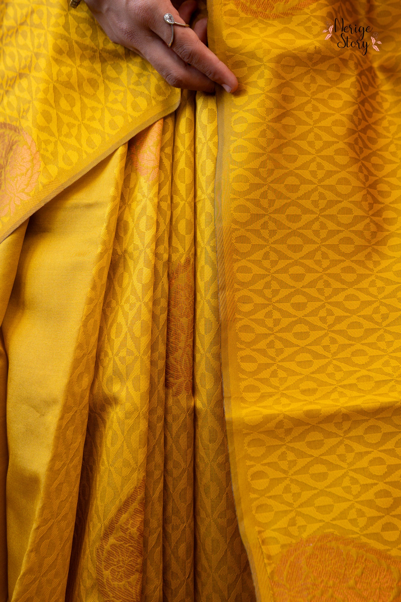 BHUVI (भुवि)