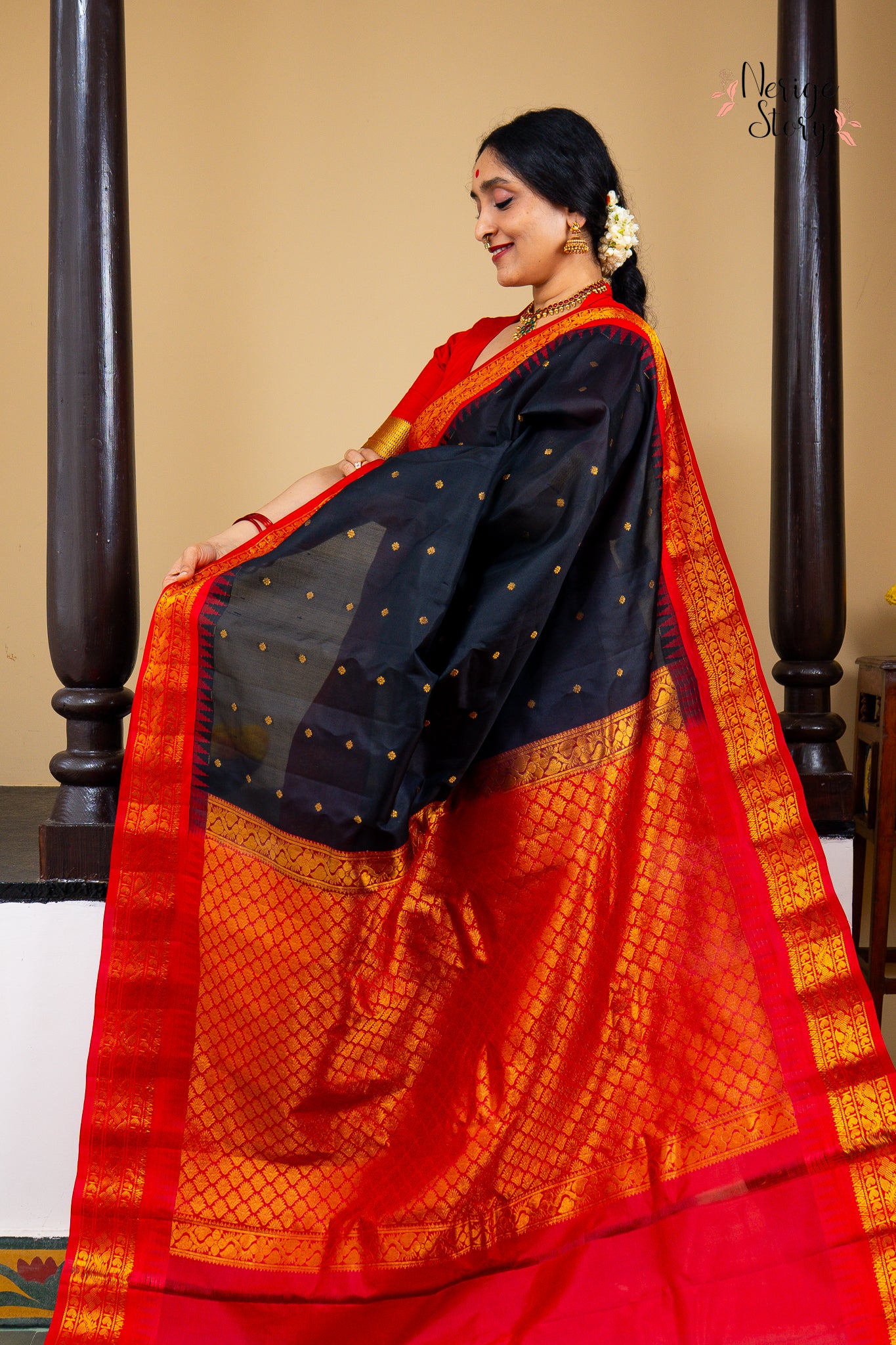 SARVESHWARI (సర్వేశ్వరి)