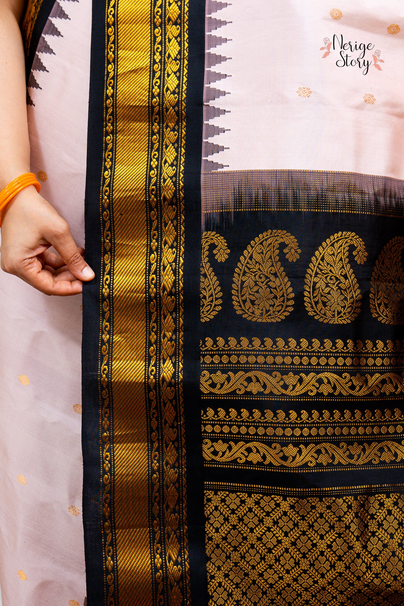 SHARVIKA (శార్విక)