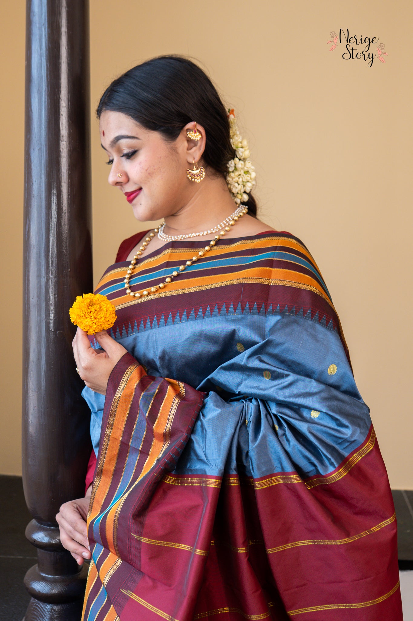 DIVYA (ದಿವ್ಯ)