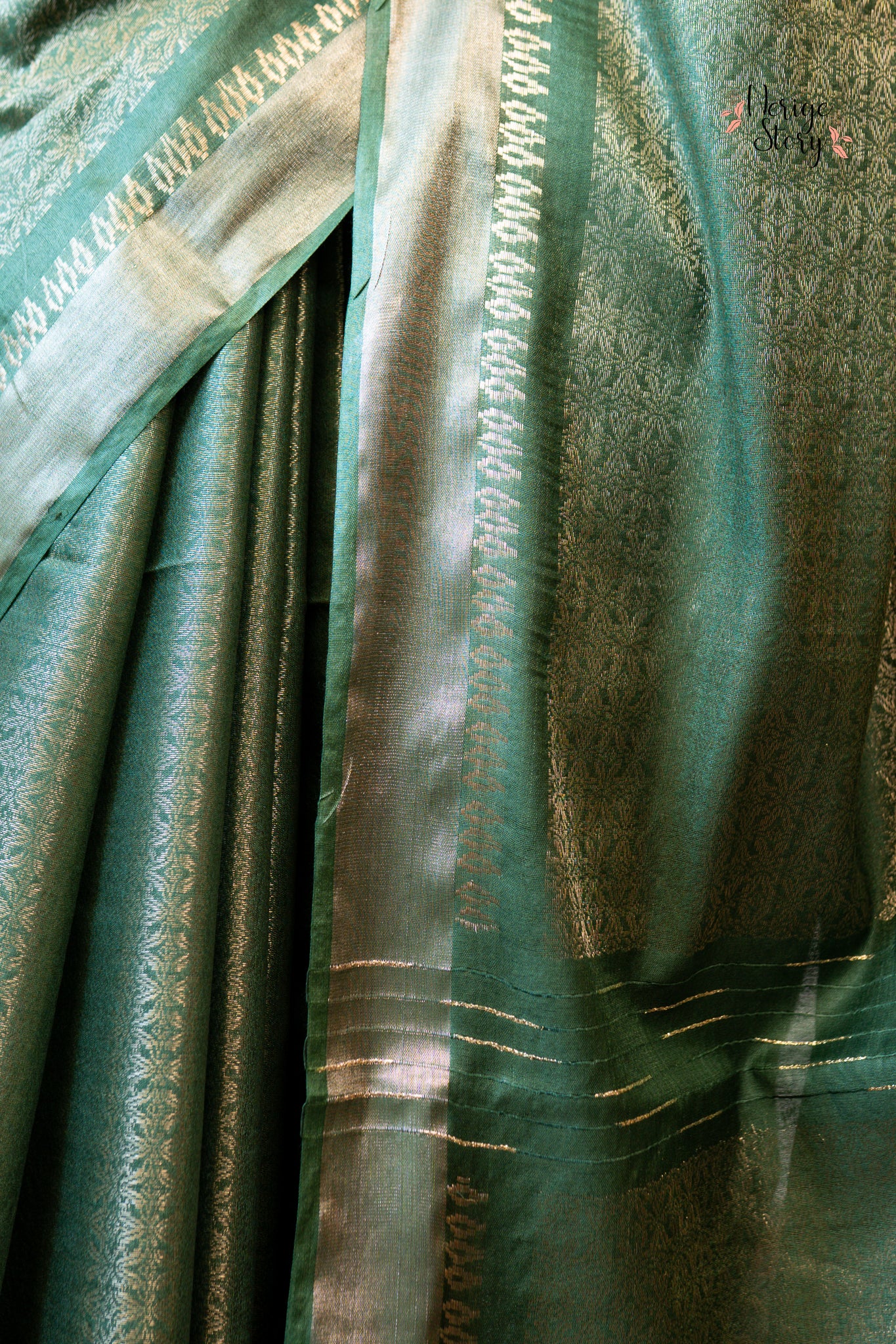 AURYA (और्या)