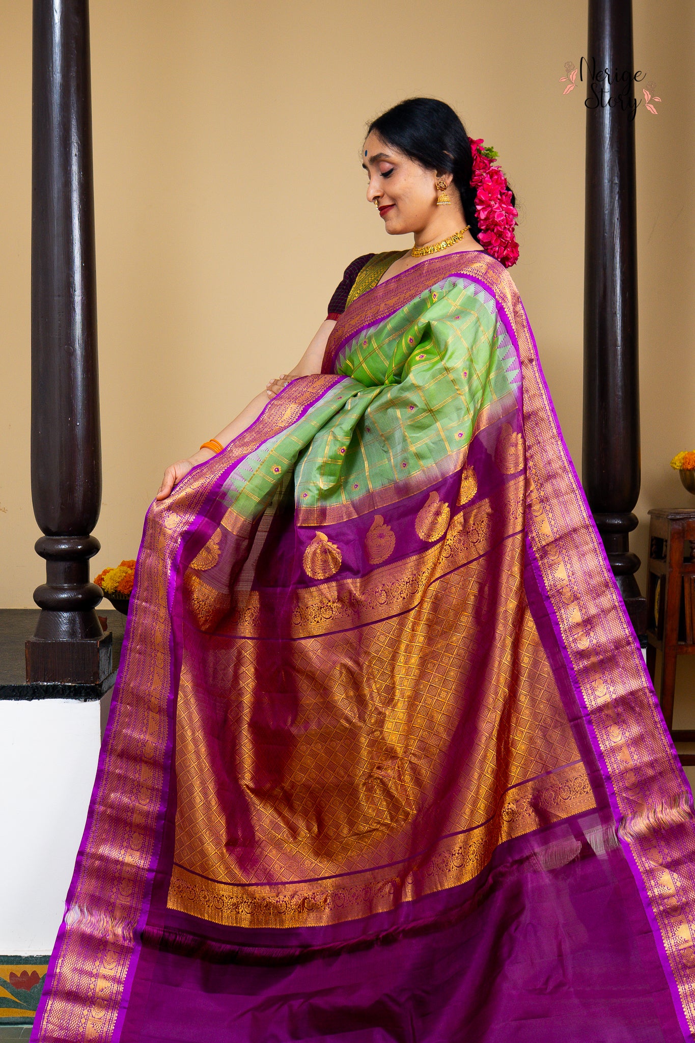 ARCHANI (అర్చని)