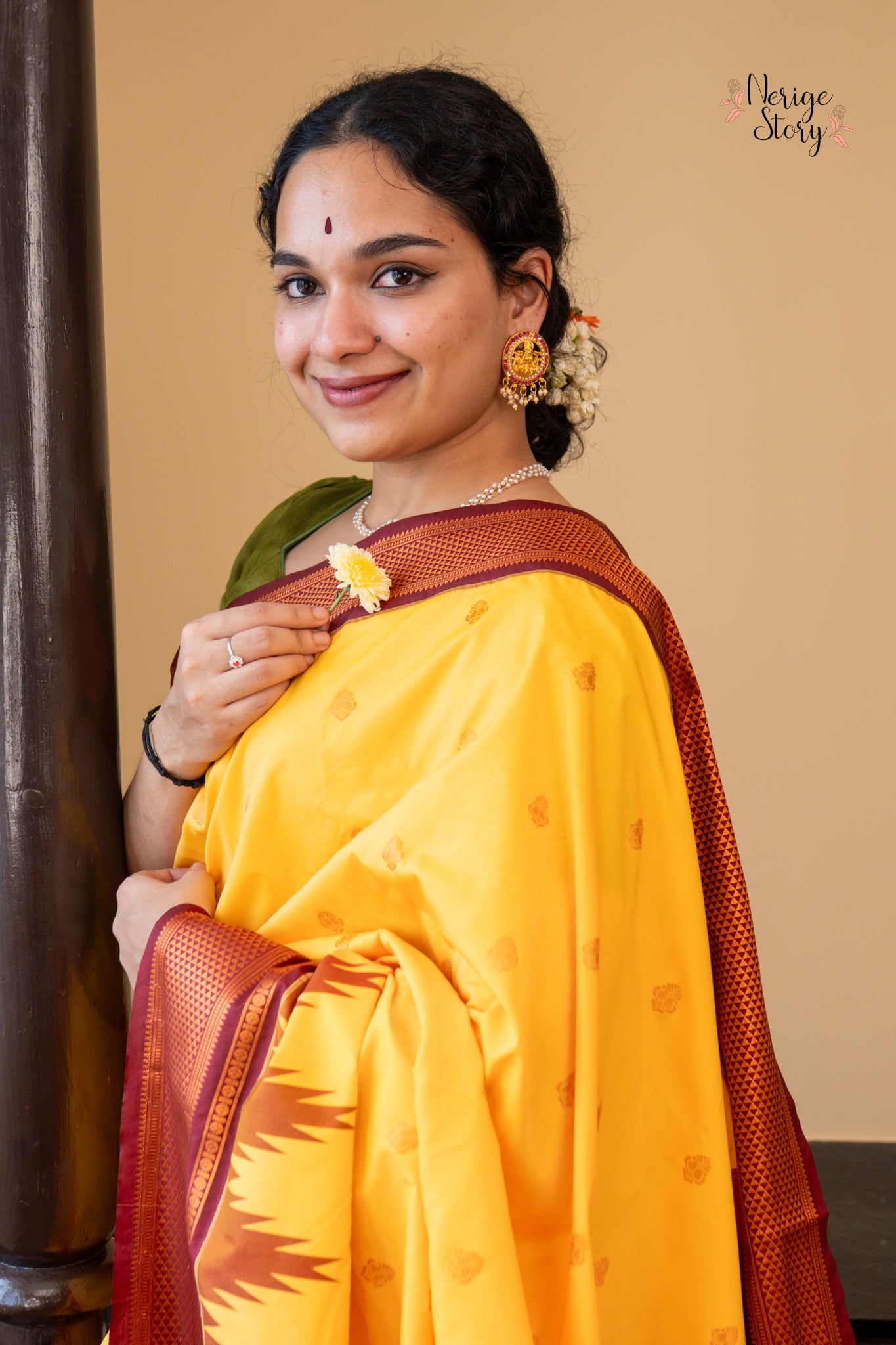 RATNIKA (ರತ್ನಿಕಾ)