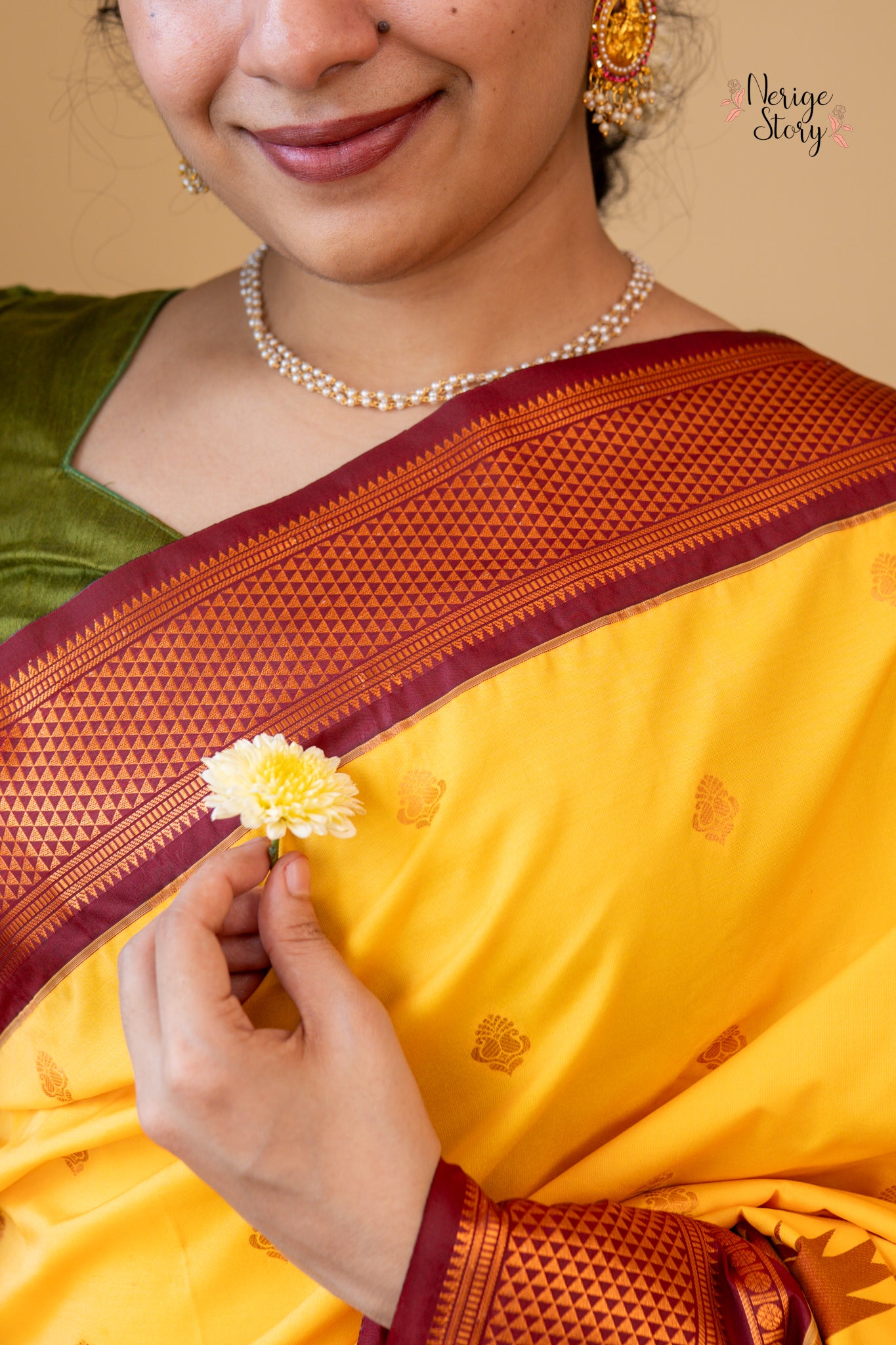 RATNIKA (ರತ್ನಿಕಾ)