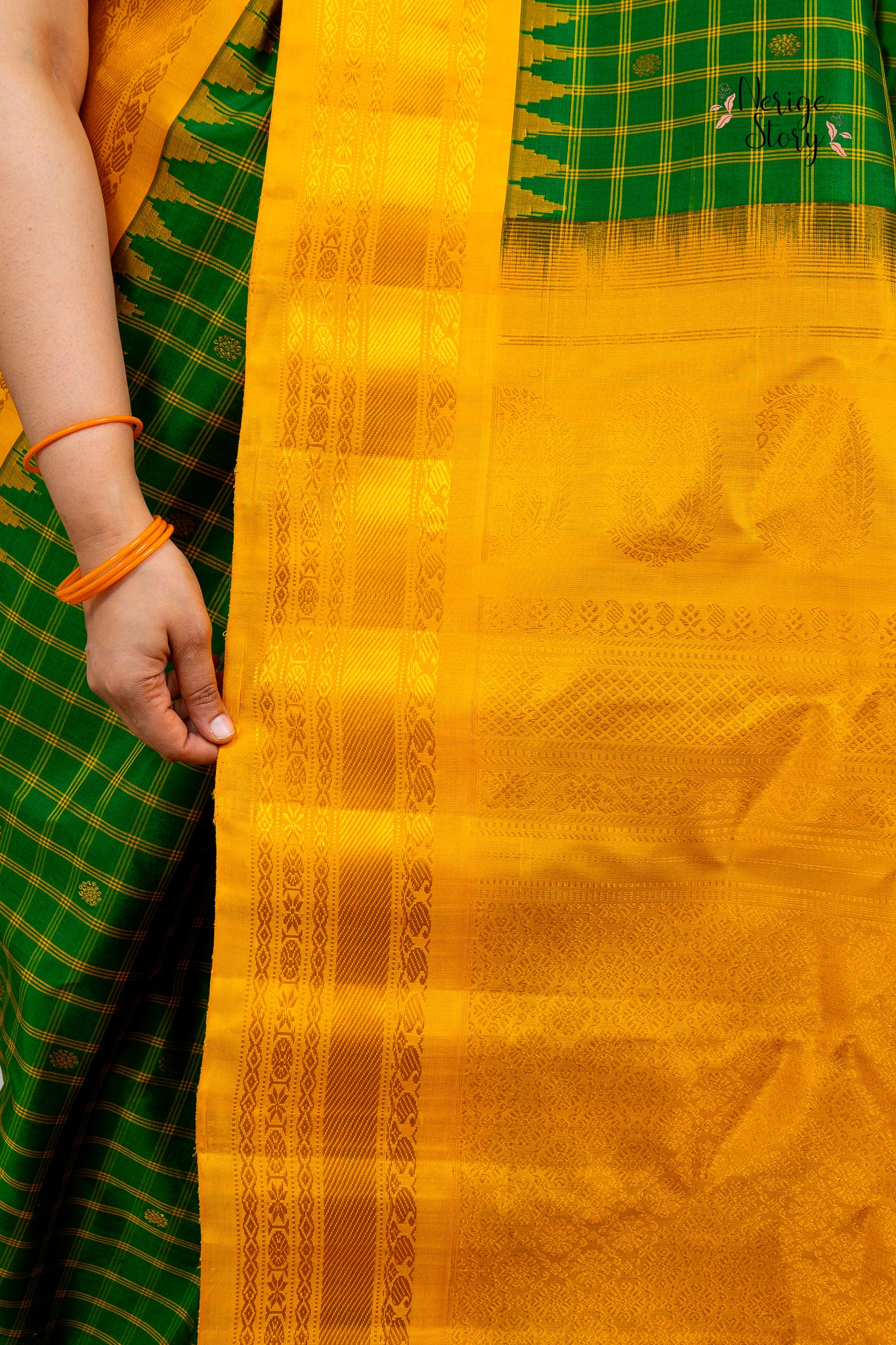KARUNESHA (కరుణేశా)