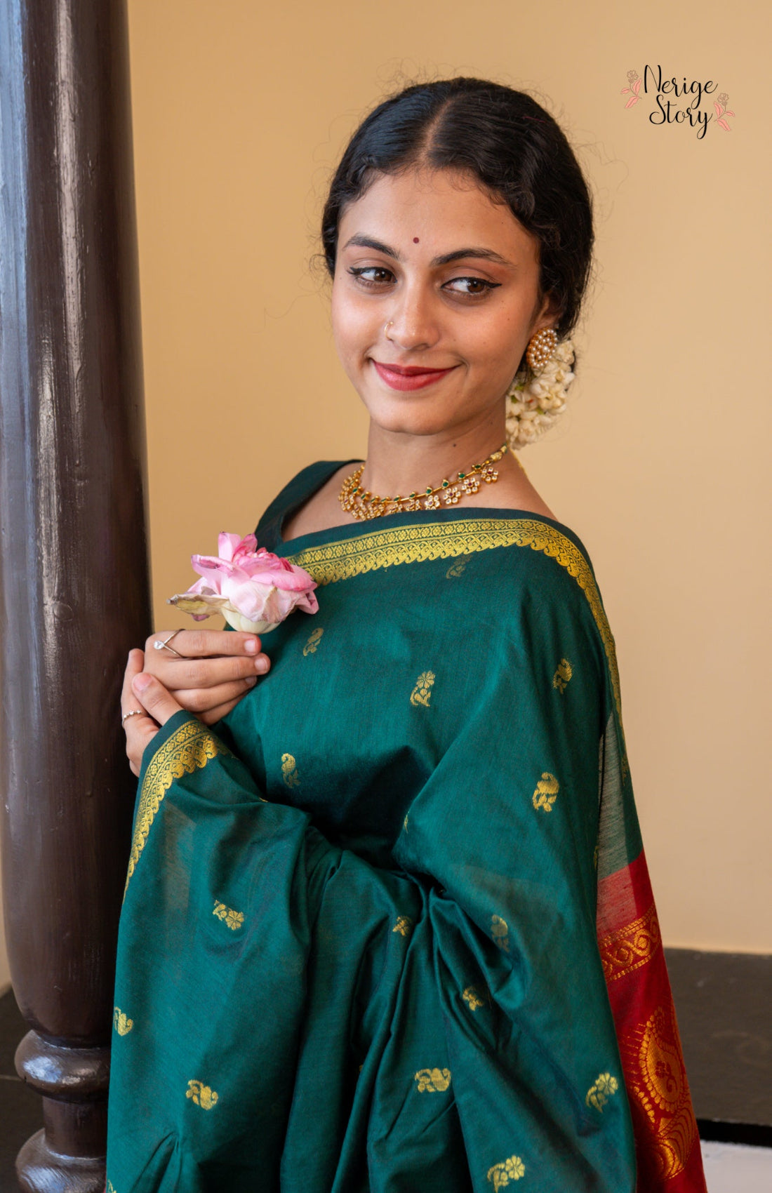 DEVINA (ದೇವಿನಾ)