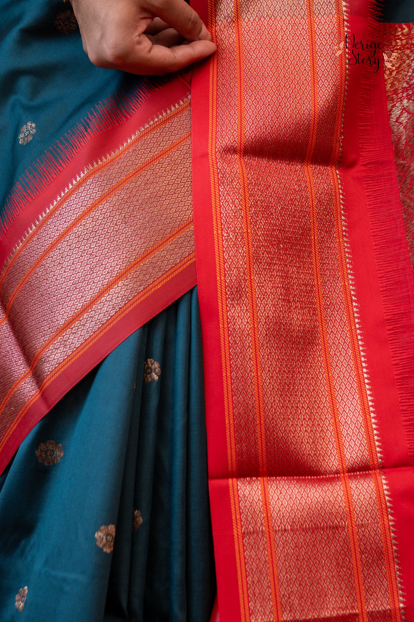 VARNIKA (वर्णिका)