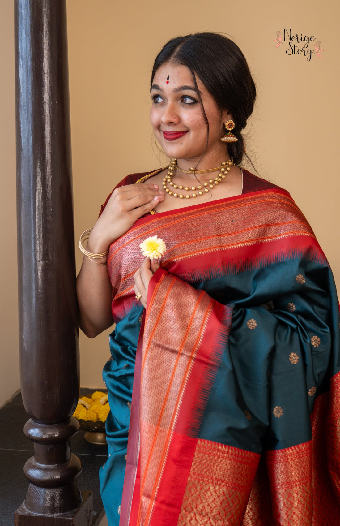 VARNIKA (वर्णिका)