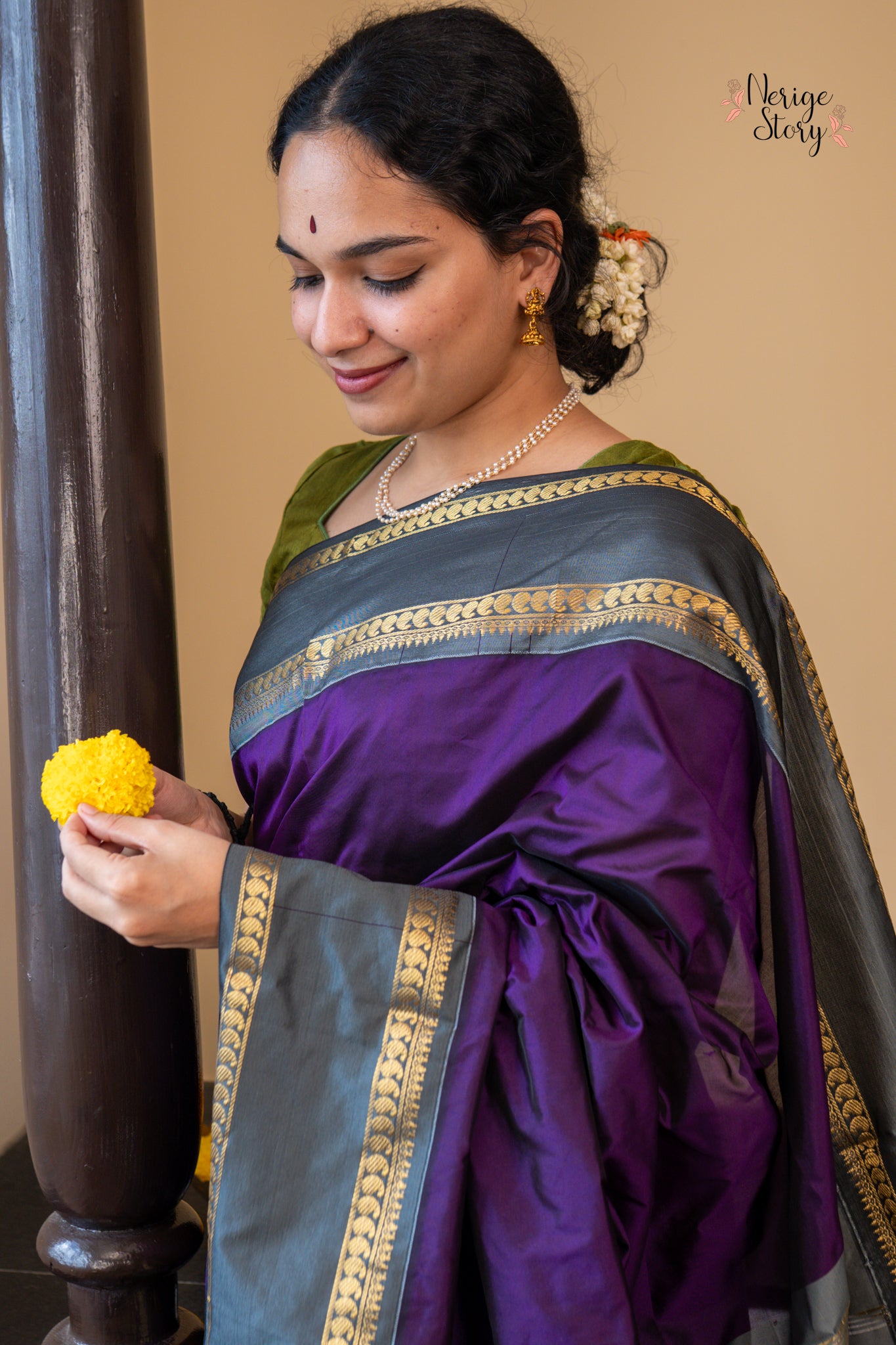 YASMIN (ಯಾಸ್ಮಿನ್)