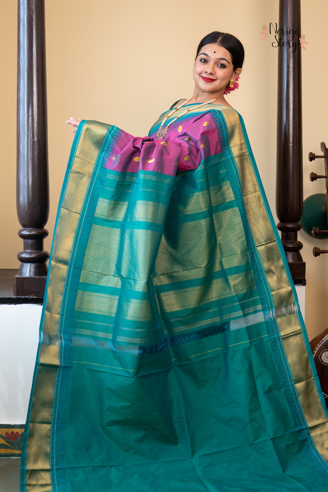 PAVANI (ಪಾವನಿ)