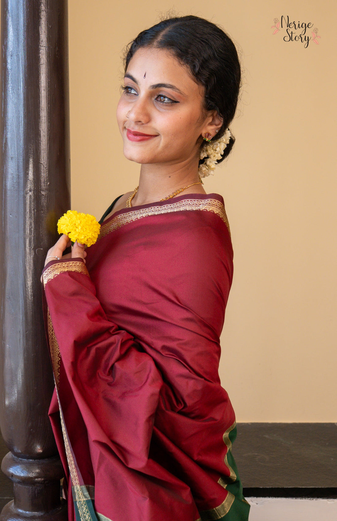 KAMANIYA (ಕಮನೀಯ)