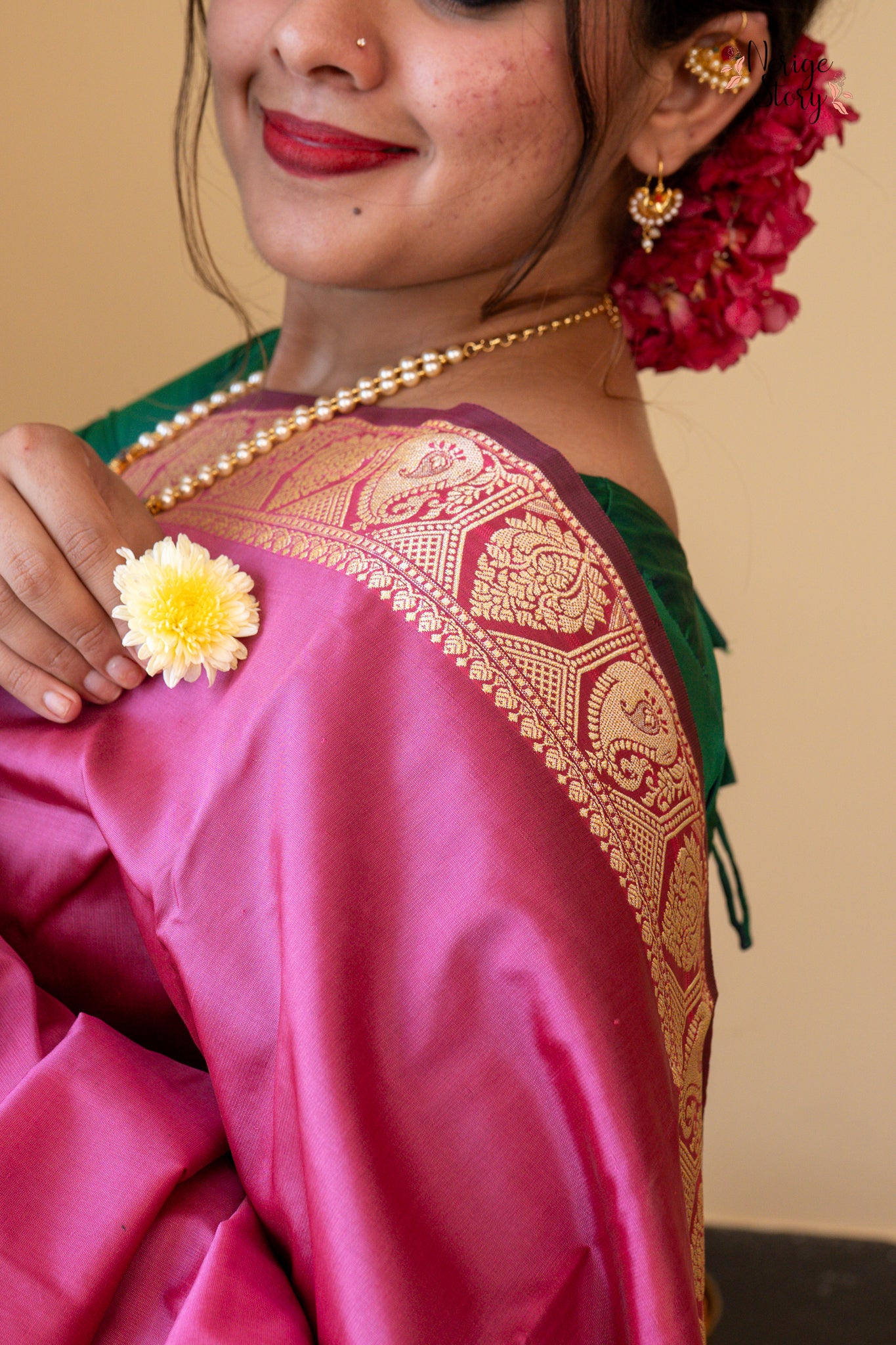 PADMIKA (पद्मिका)