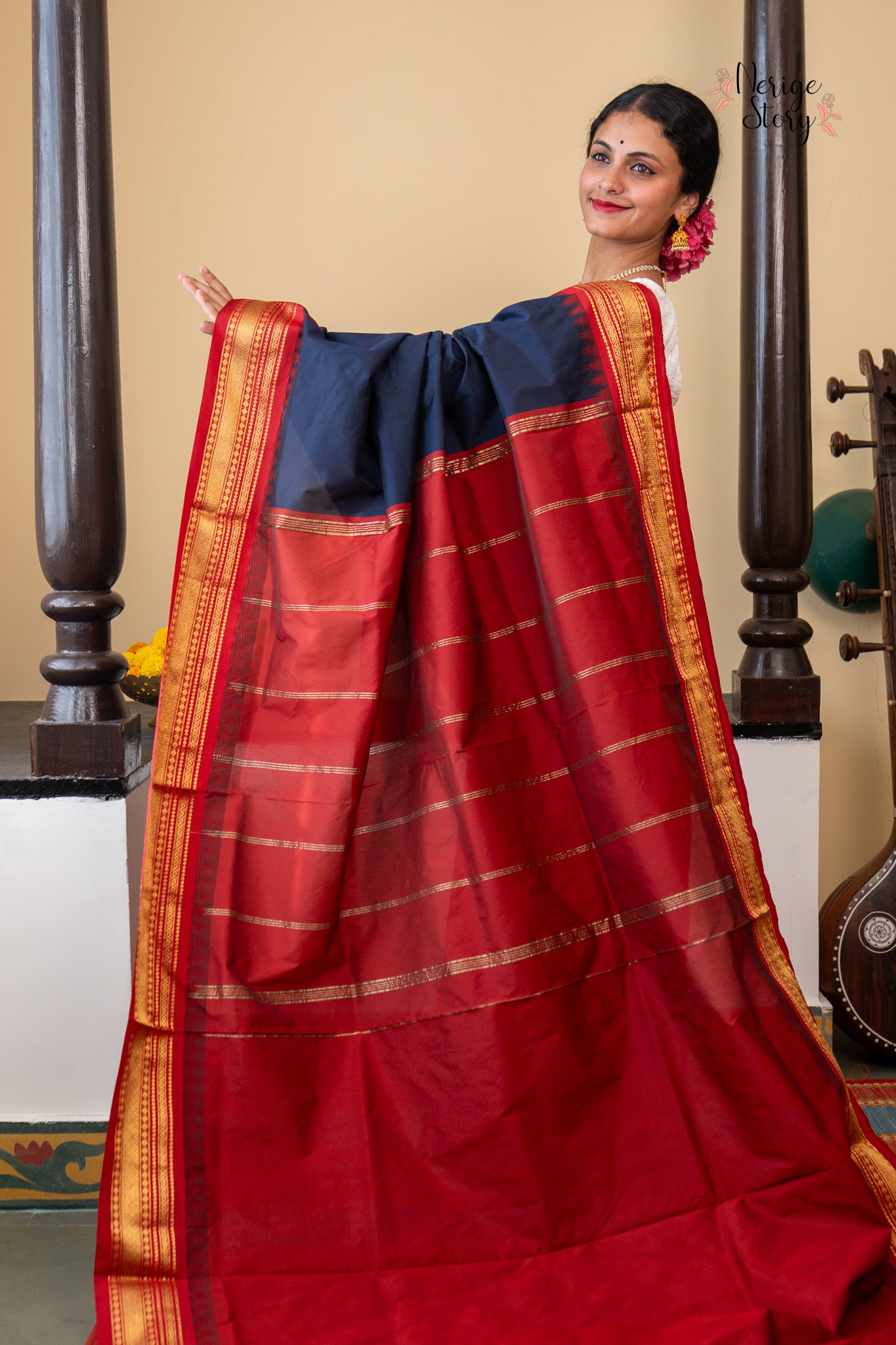 FALAKSHI (ಫಲಕ್ಷಿ)