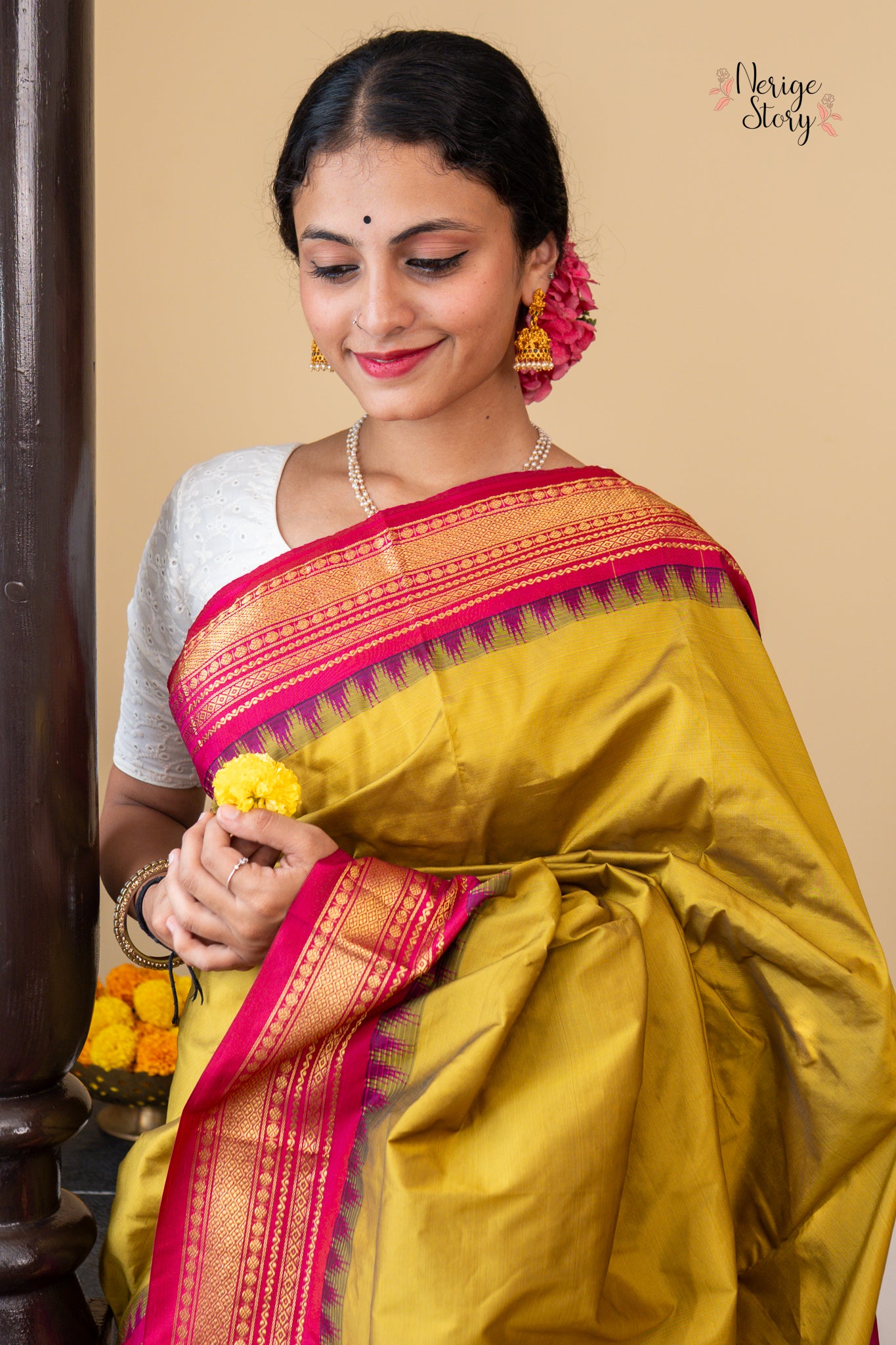 DIVITHA (ದಿವಿತಾ)