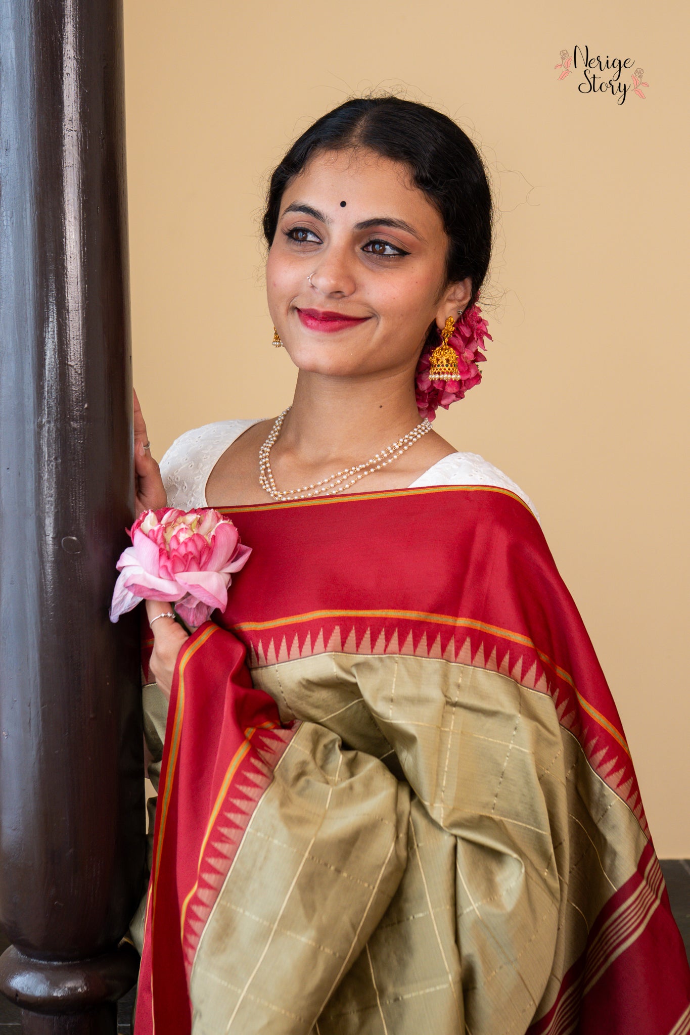 MOUNIKA (ಮೌನಿಕಾ)