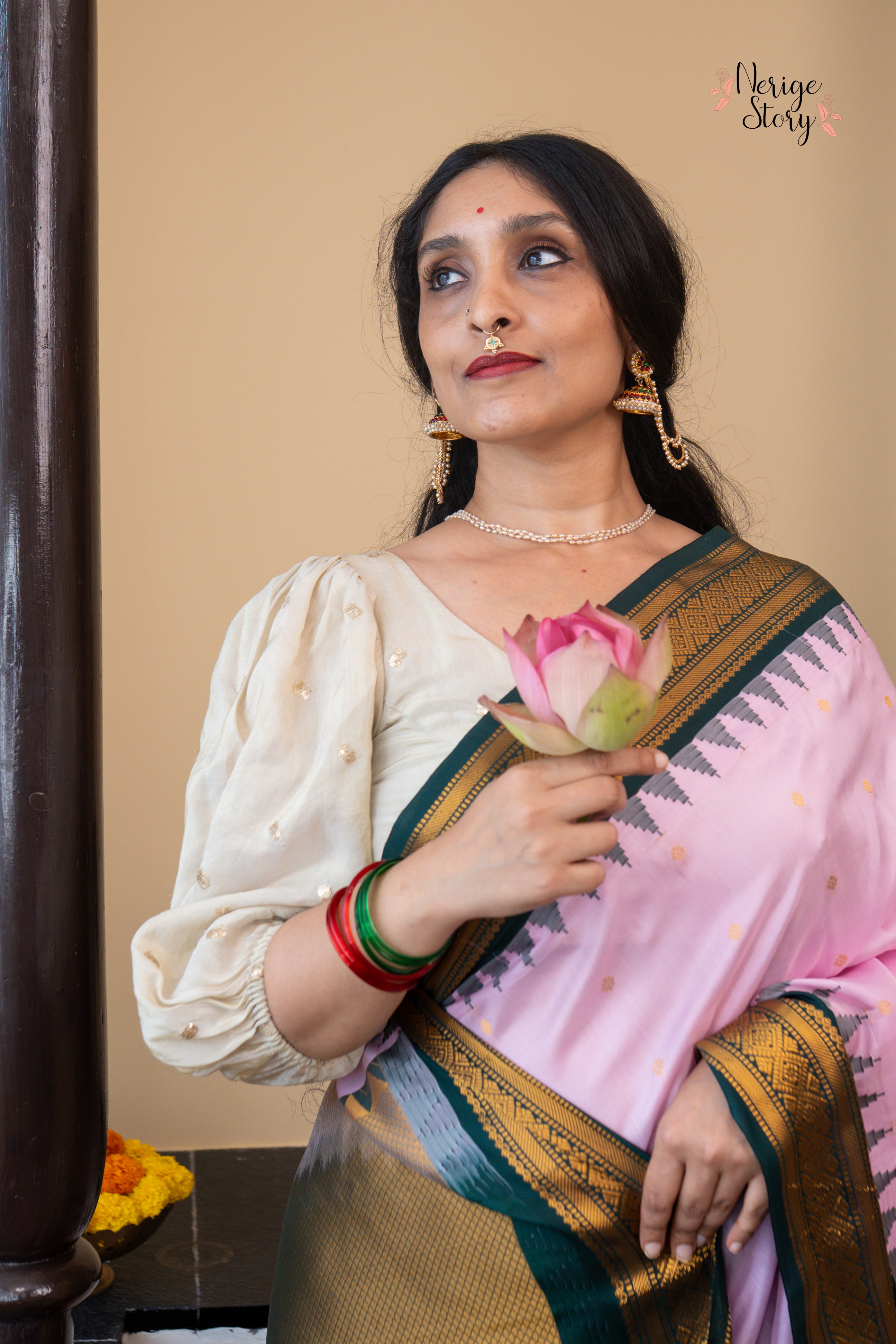 DEEPAANJALA (దీపాంజలా﻿)