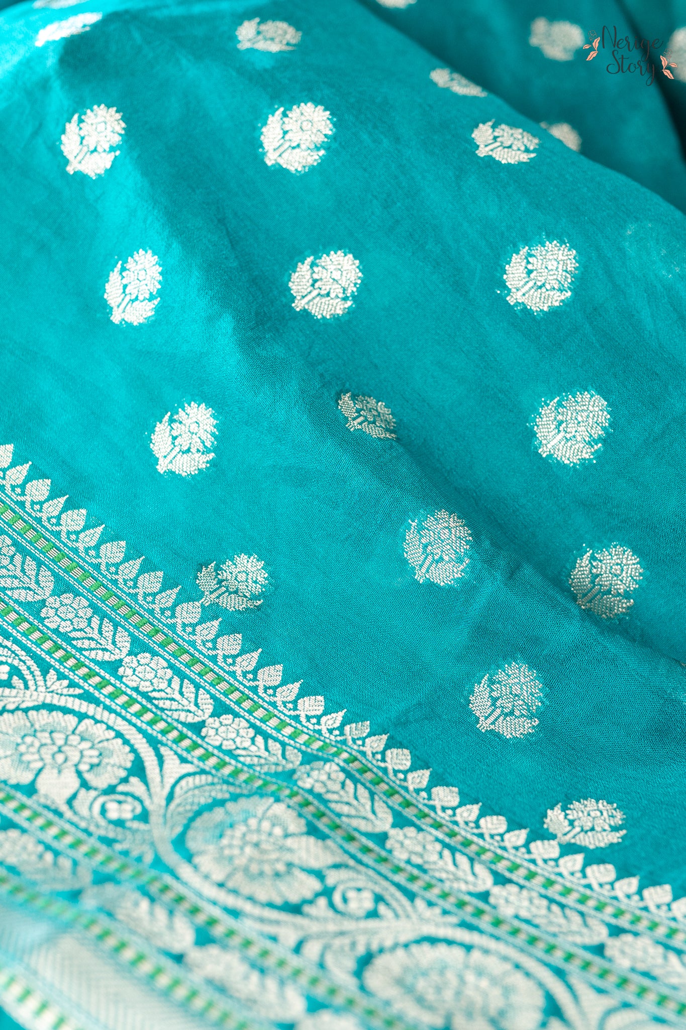 RAASIKA (रासिका)