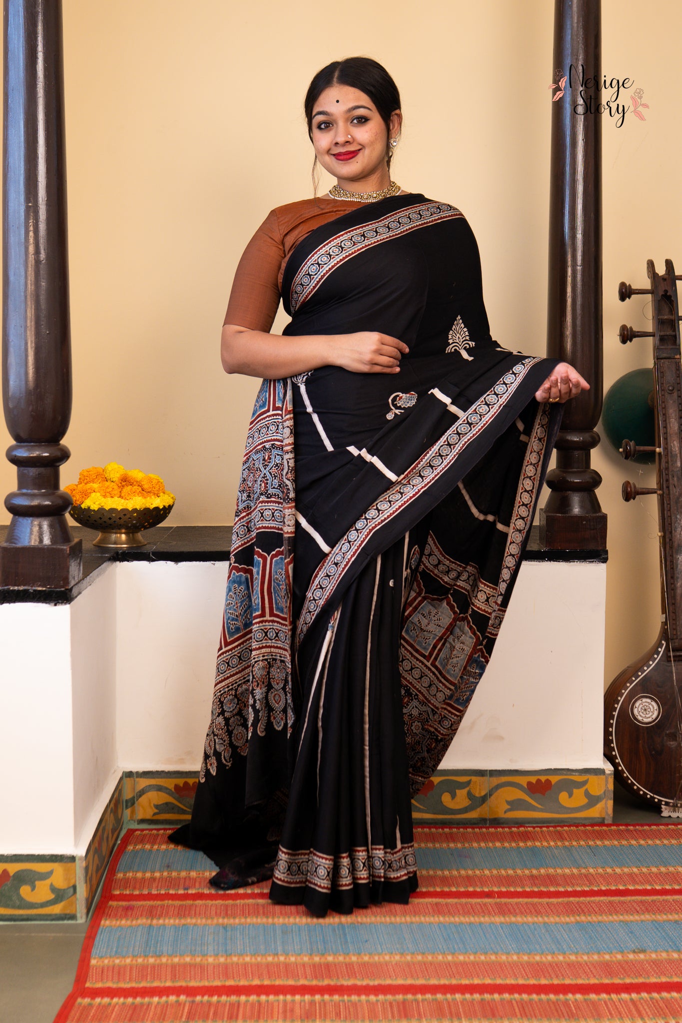 NAYANA (नयना)