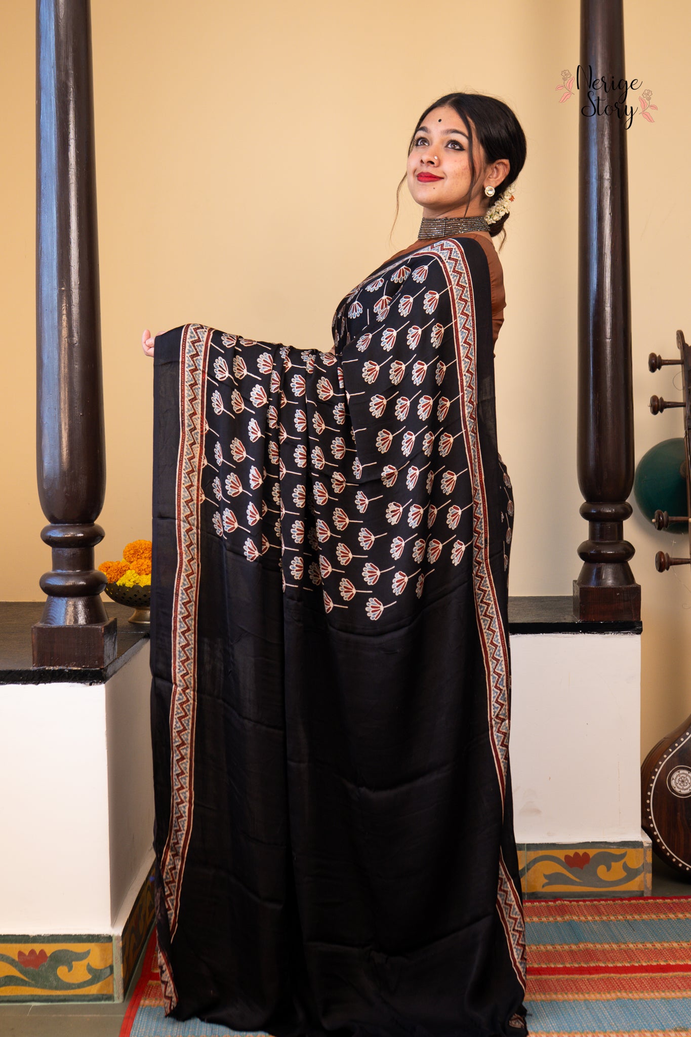 PAVANI (पावनी)