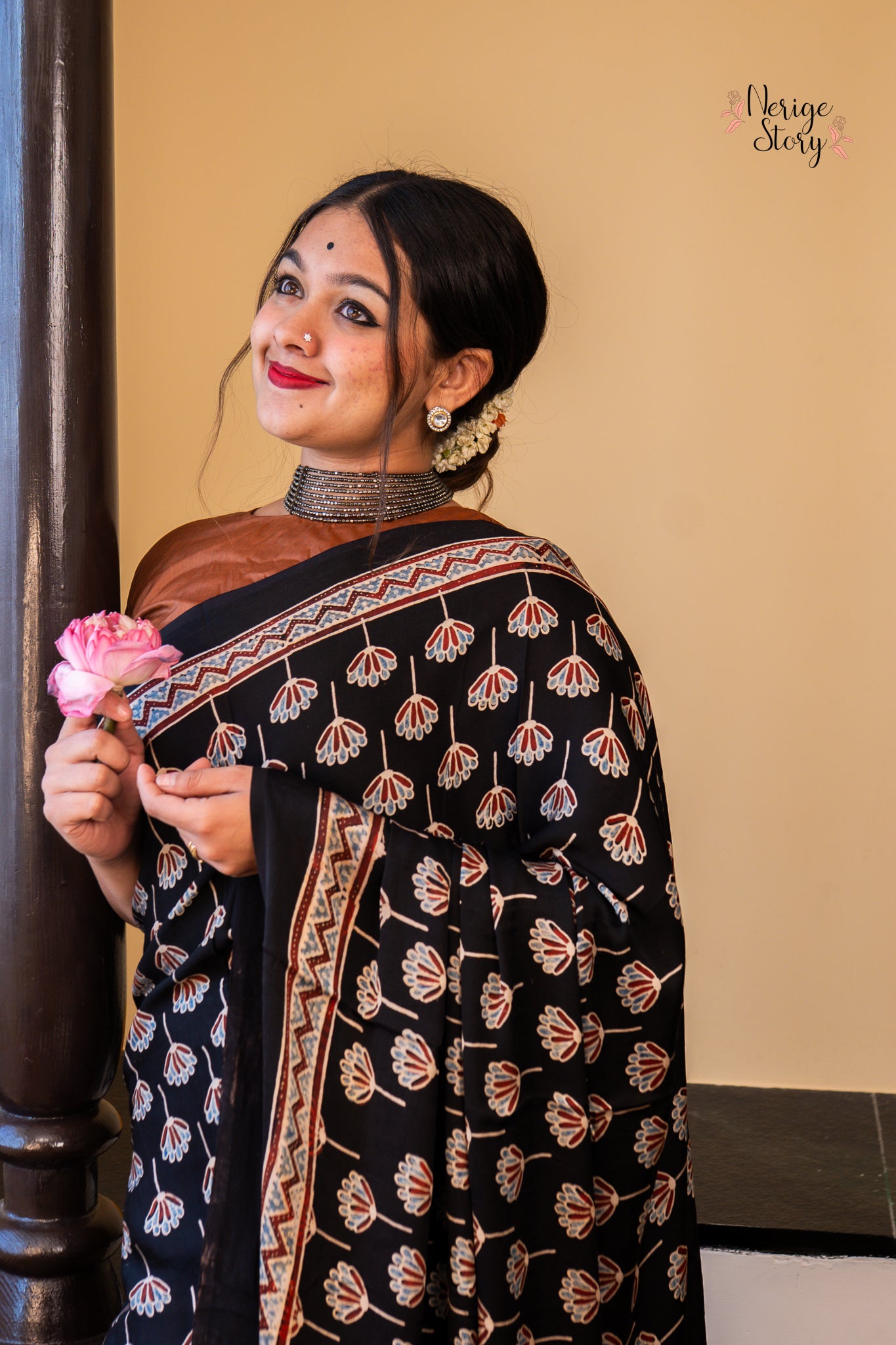 PAVANI (पावनी)