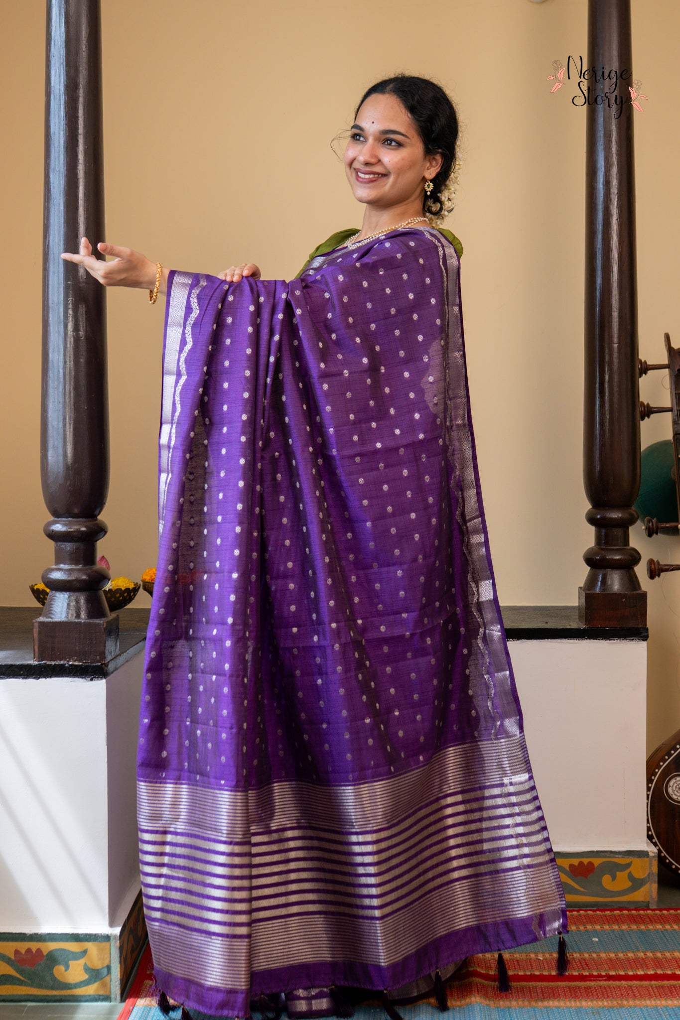 ANANYA (अनन्या)