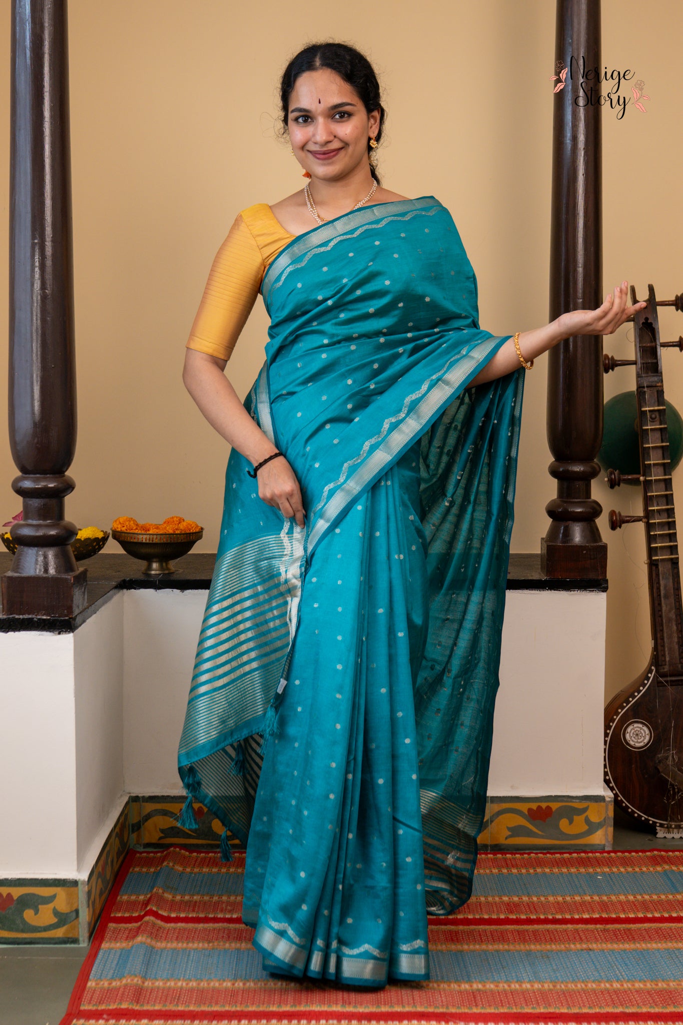 AANAYA (आनया)