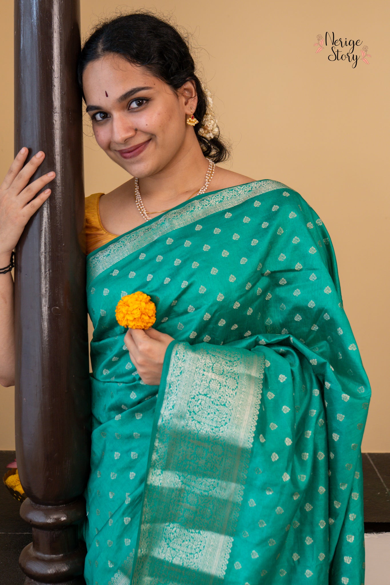 DEVANSHI (देवांशी)