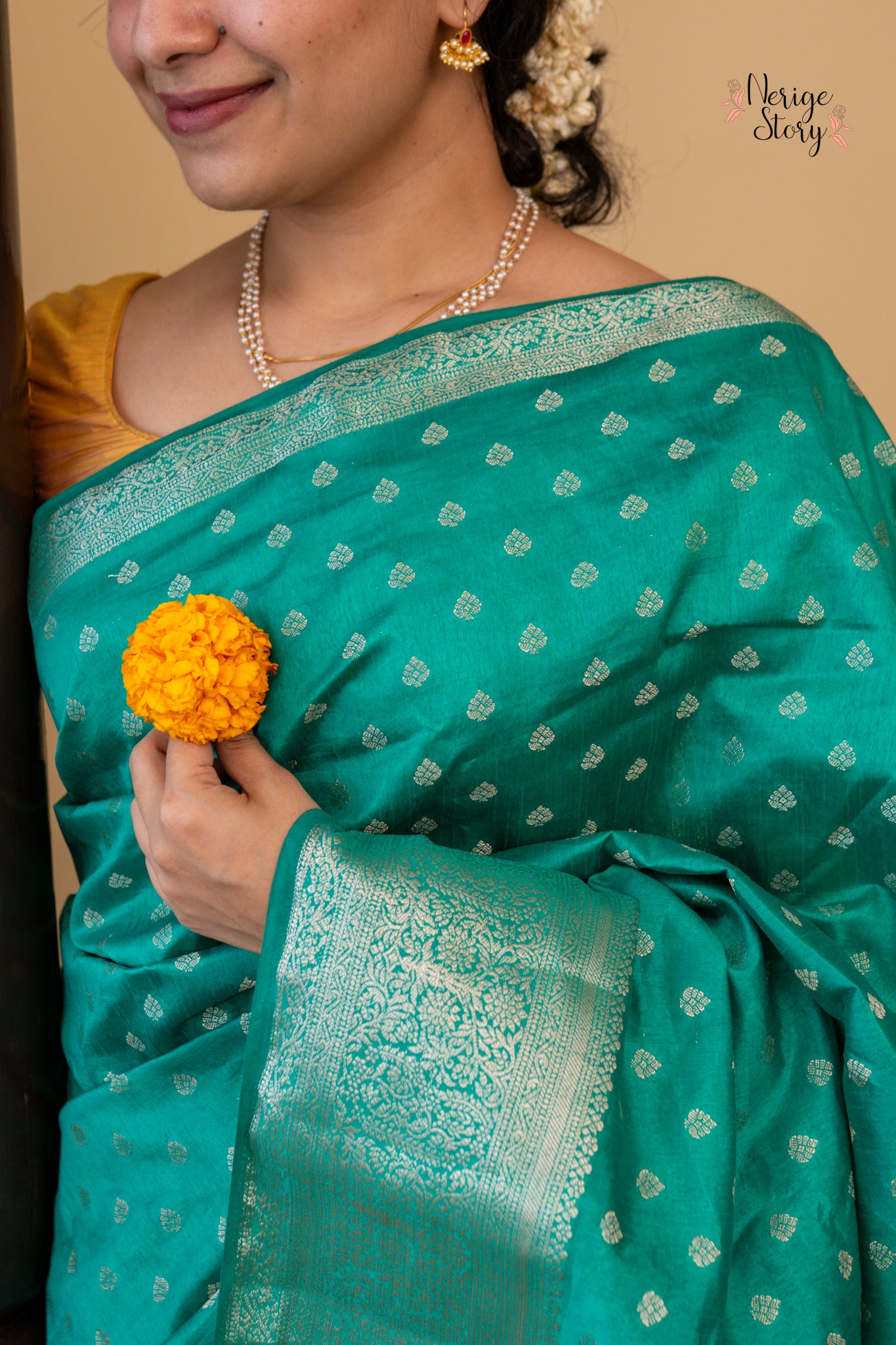 DEVANSHI (देवांशी)