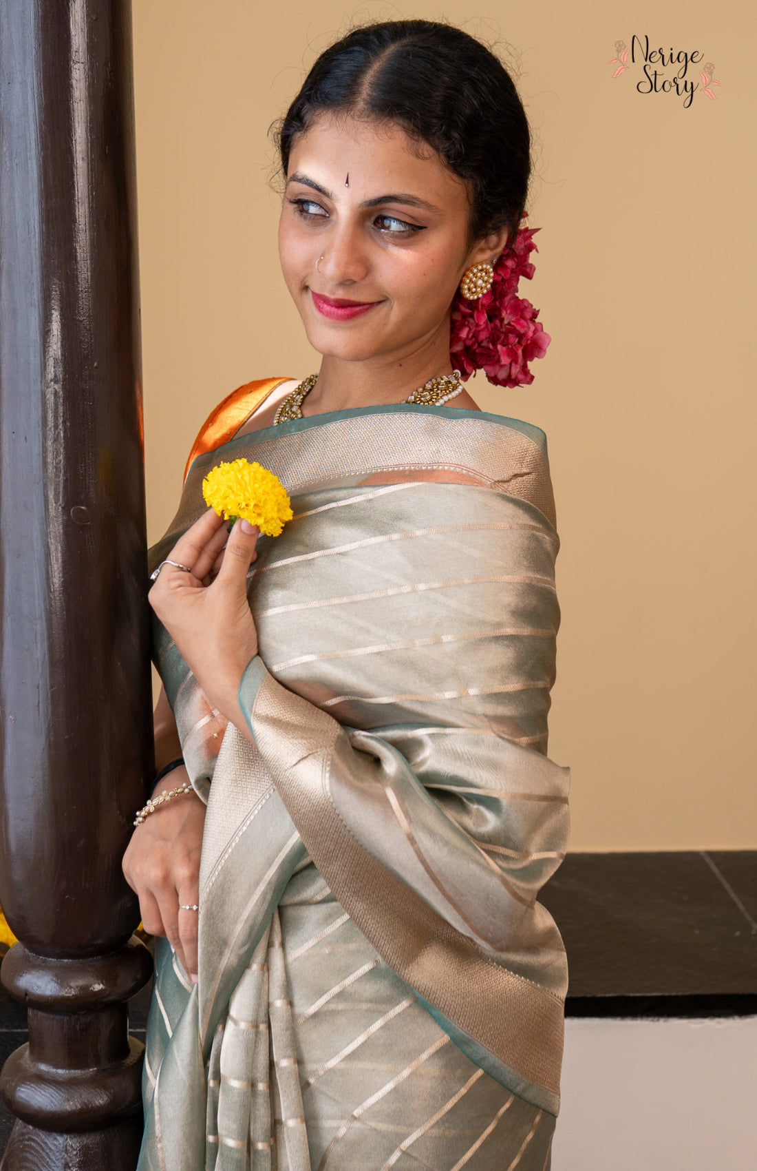 AASHIKA (आशिका)