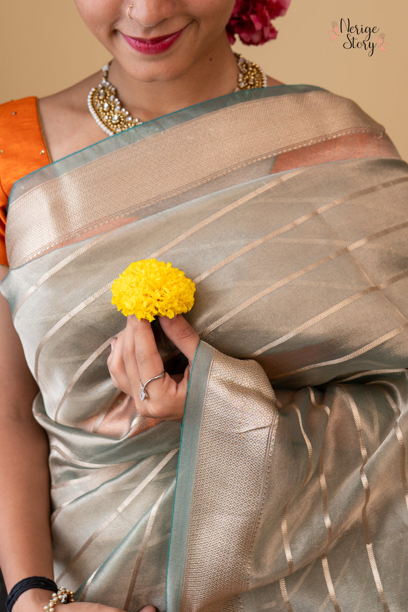 AASHIKA (आशिका)