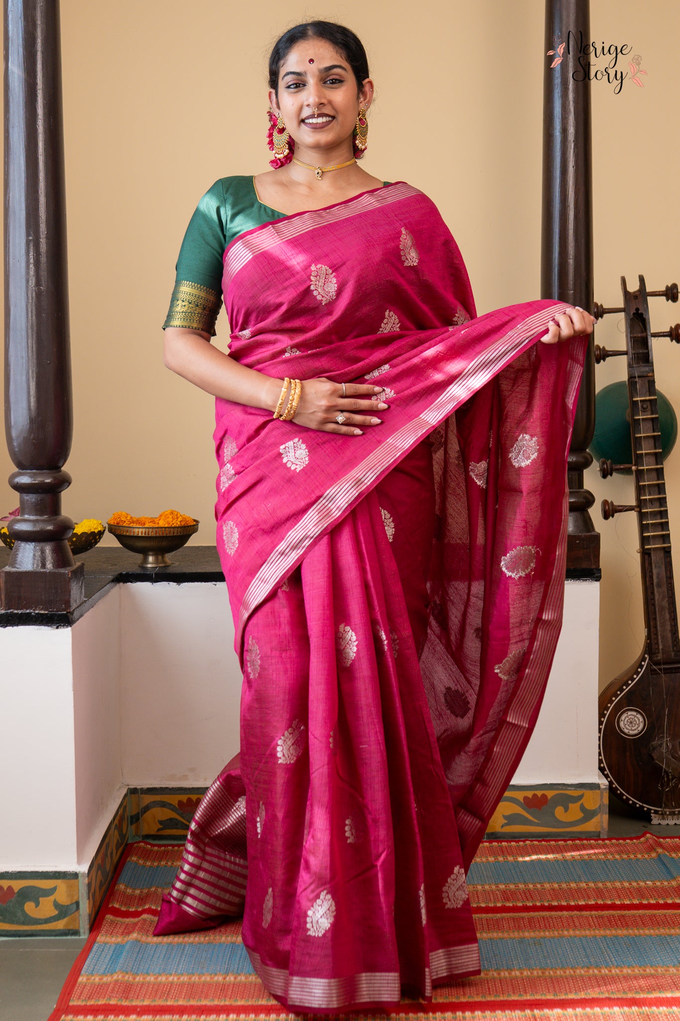 HANSIKA (हंसिका)