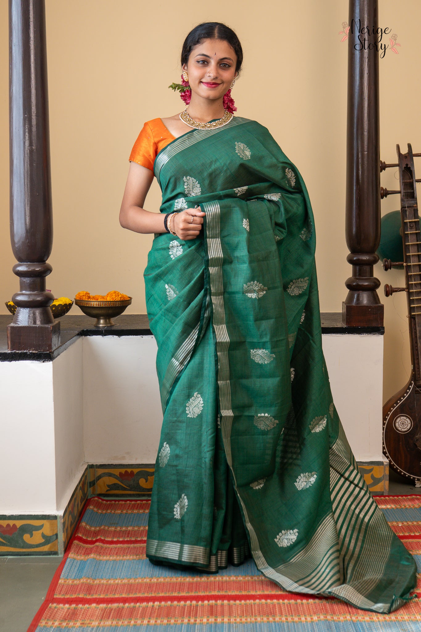 HARINI (हरिणी)