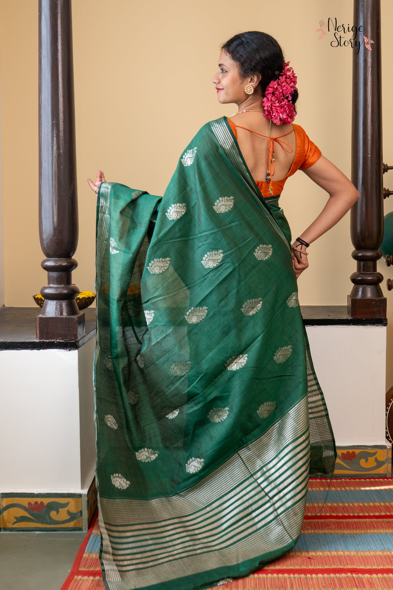 HARINI (हरिणी)