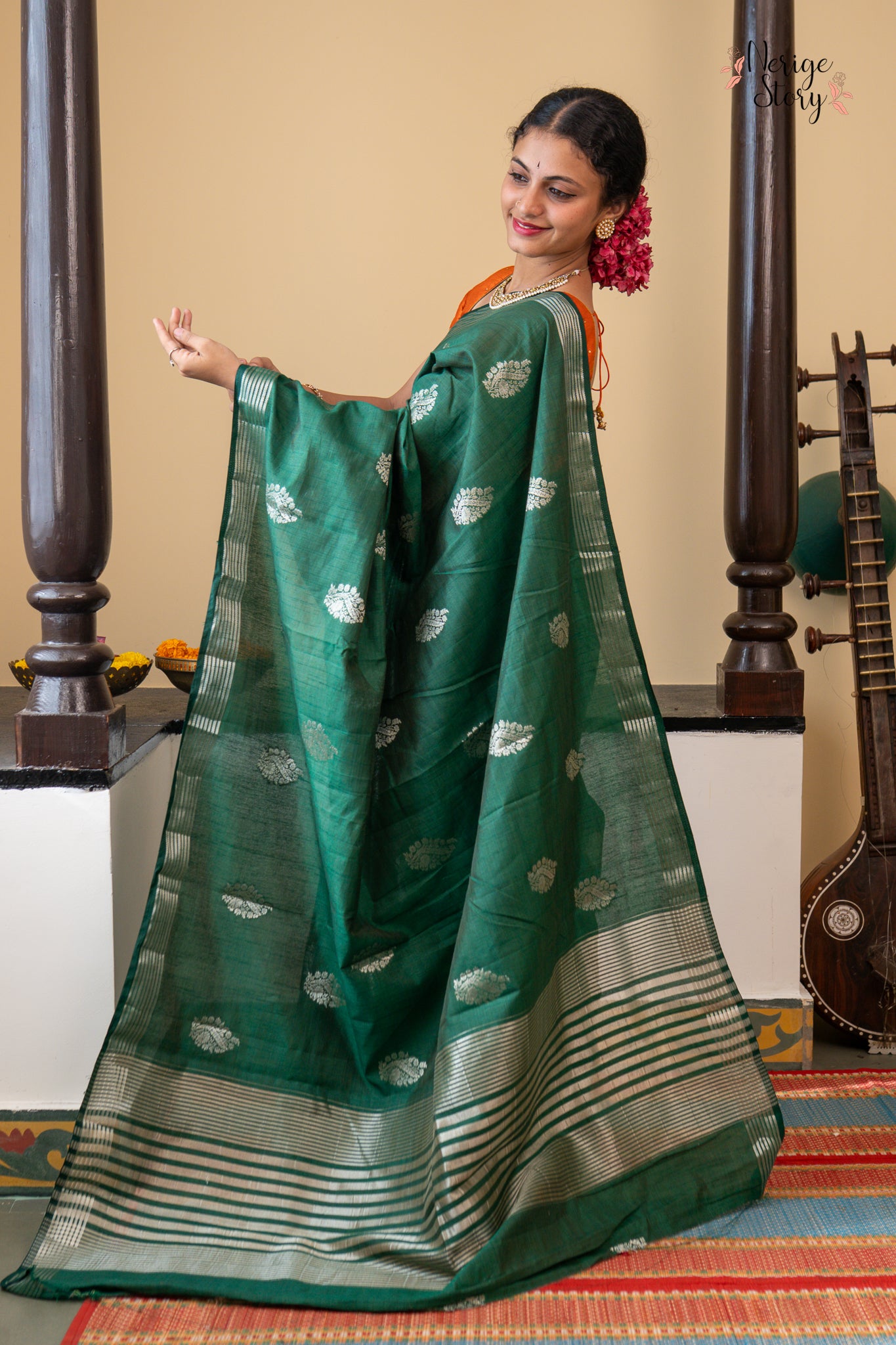 HARINI (हरिणी)