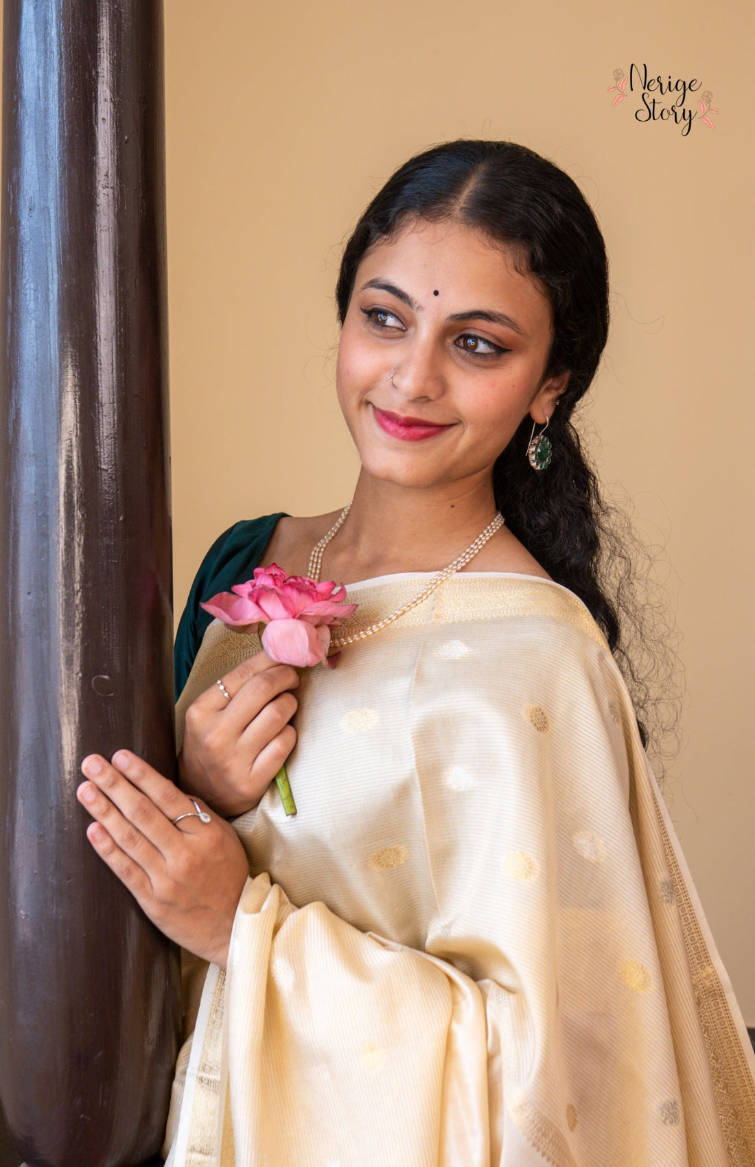 CHARUSHI (चारुशी)