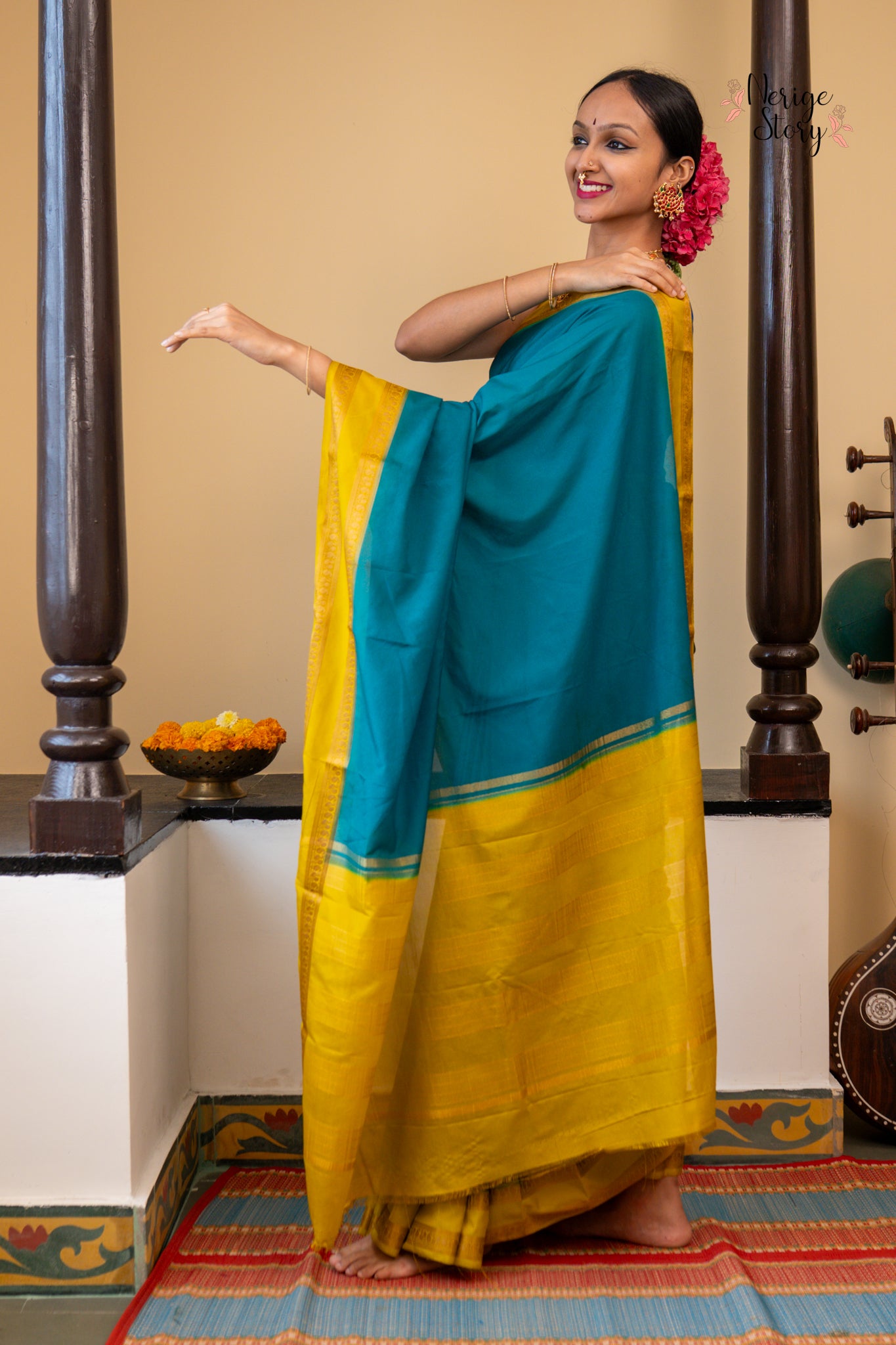 RUPASHREE (रूपश्री)