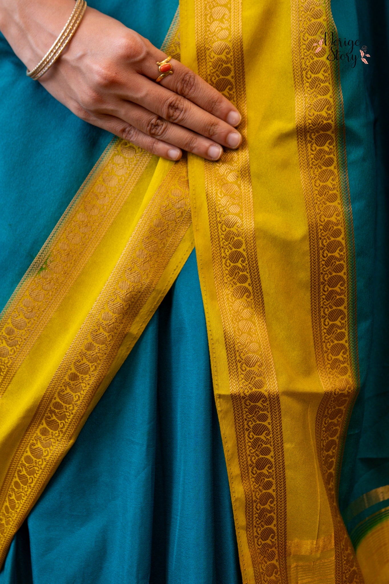 RUPASHREE (रूपश्री)