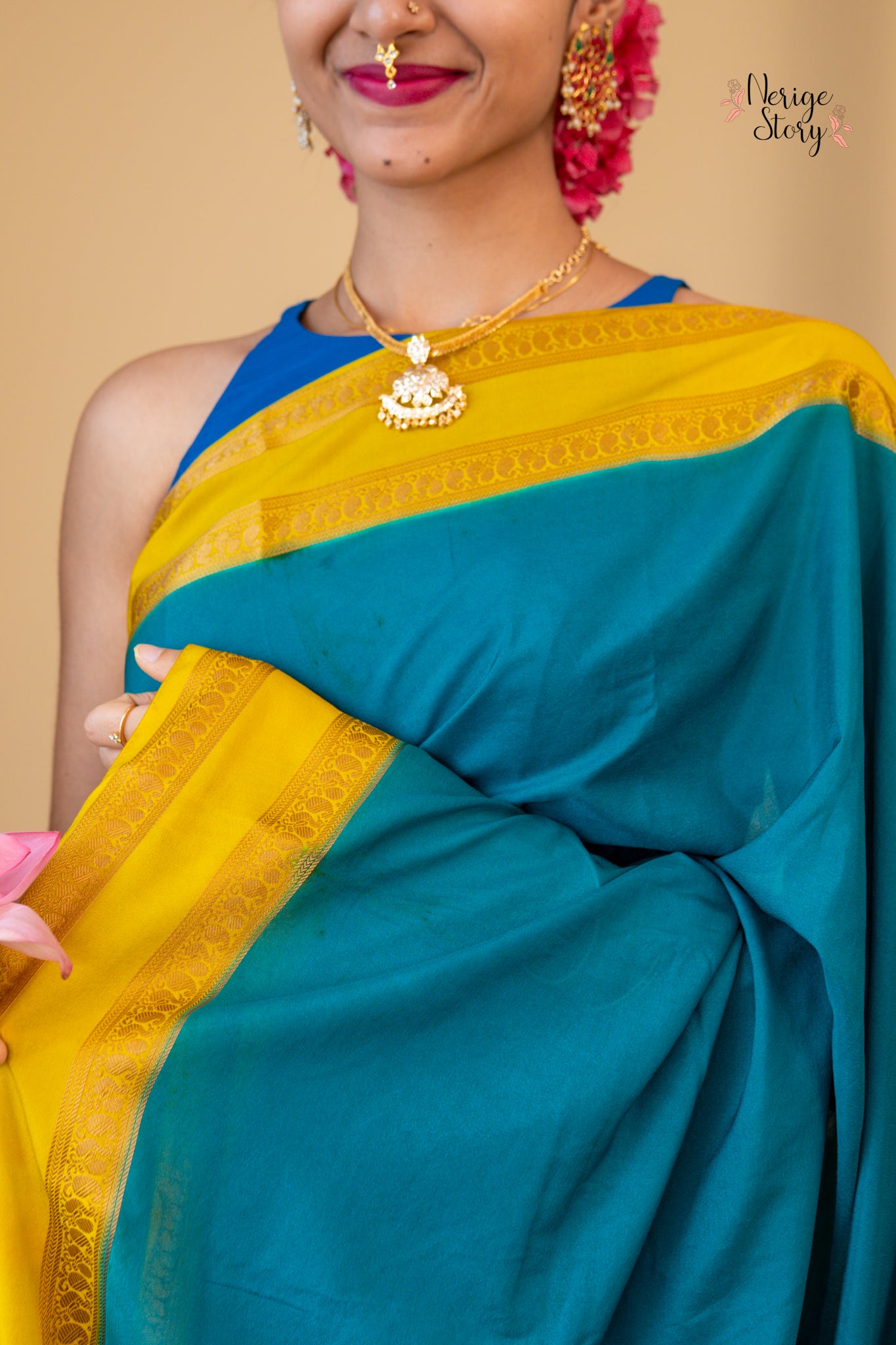 RUPASHREE (रूपश्री)