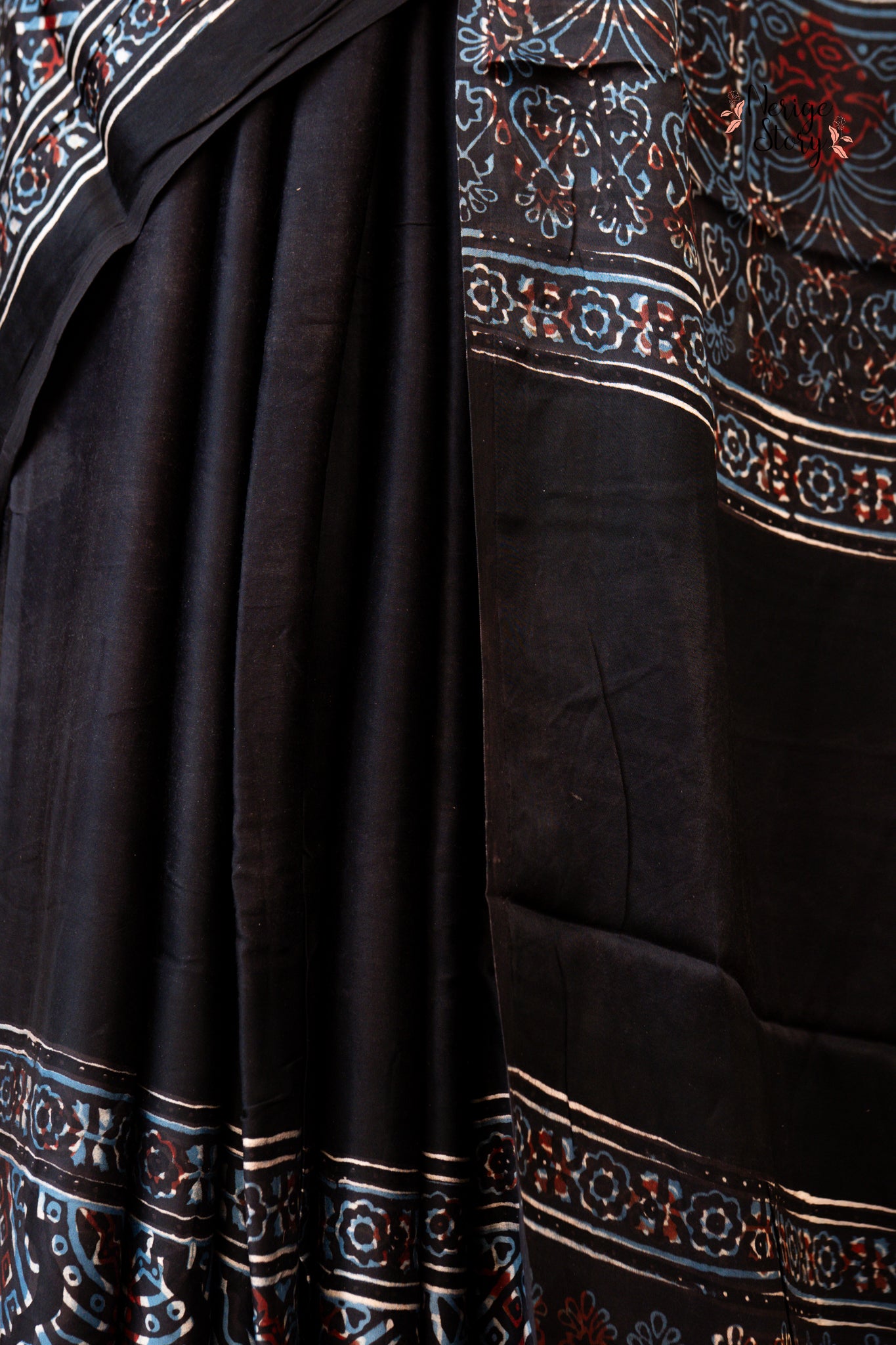 SANIKA (सनिका)